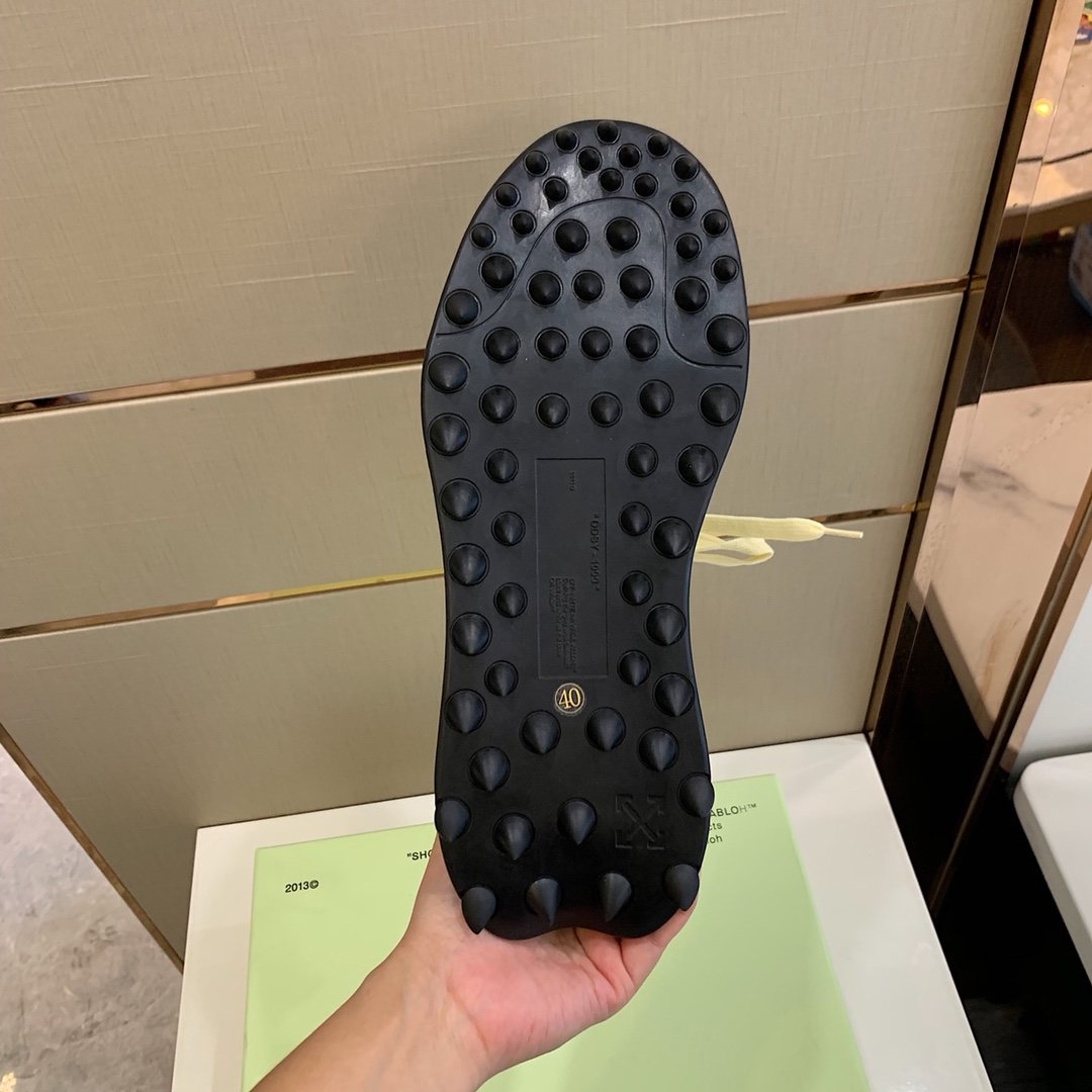 OFF-WHITE C/O​ ODSY-1000 SNEAKERS