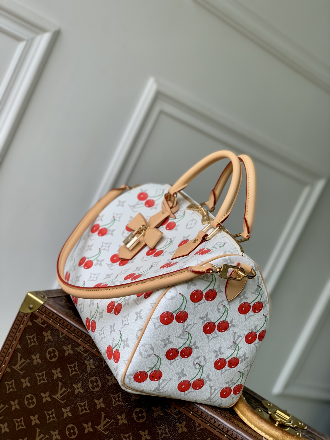 L0vis Vvtt0n Speedy Soft 30 Bag -21 x 17 x 30CM