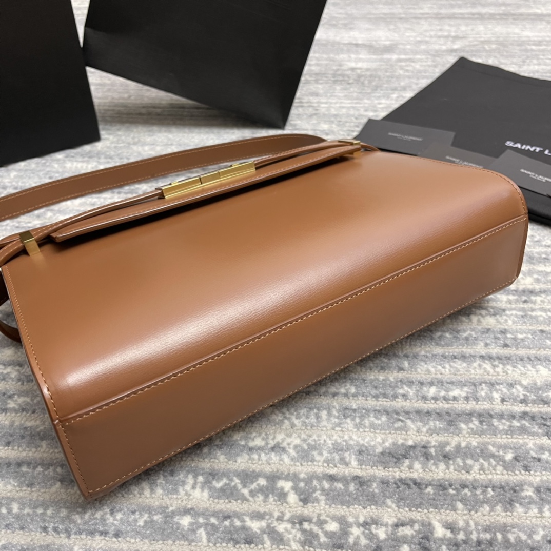 Y*L manhattan-29x20.5x7cm