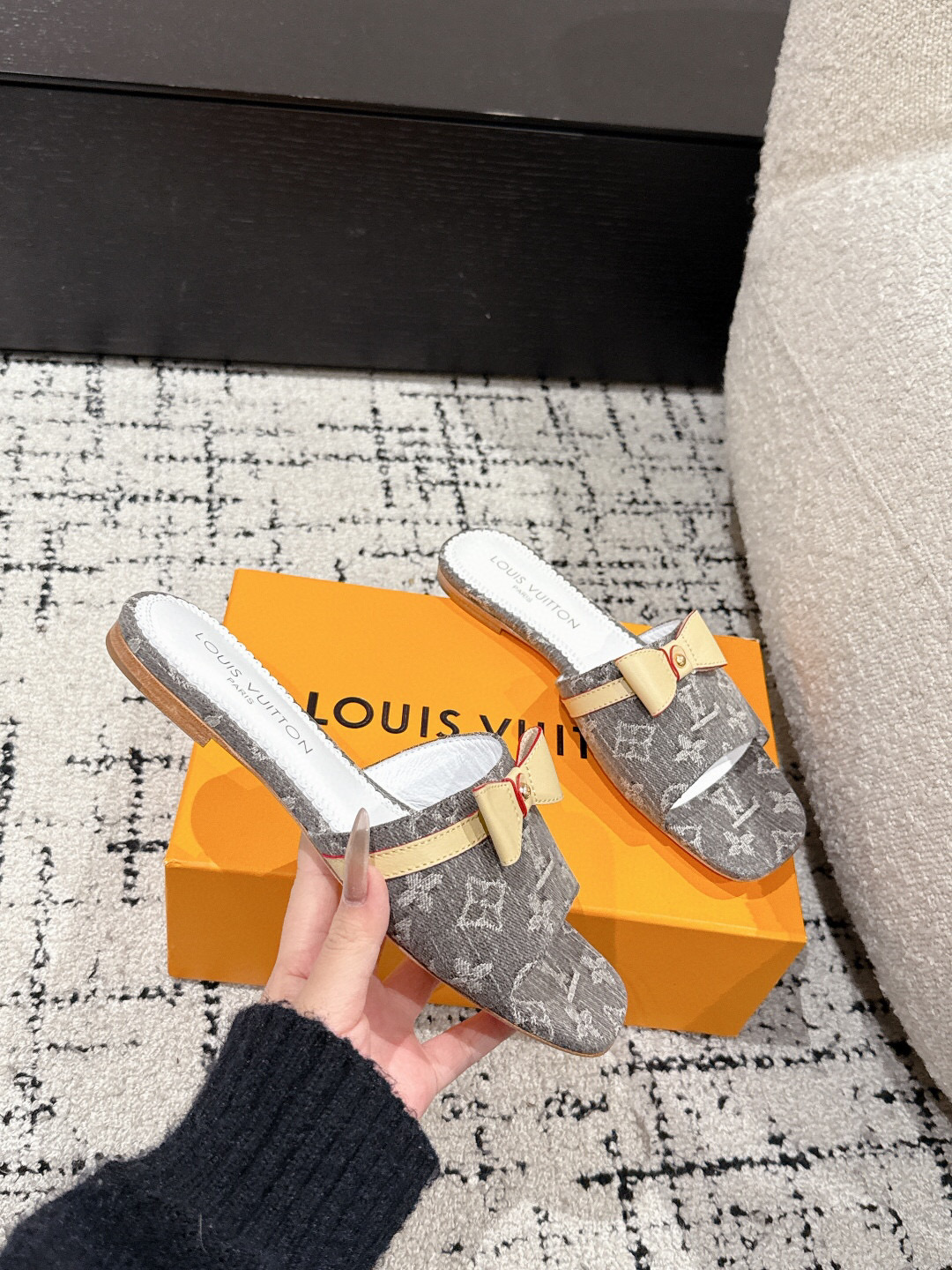 L0vis Vvtt0n 25SS Sandals