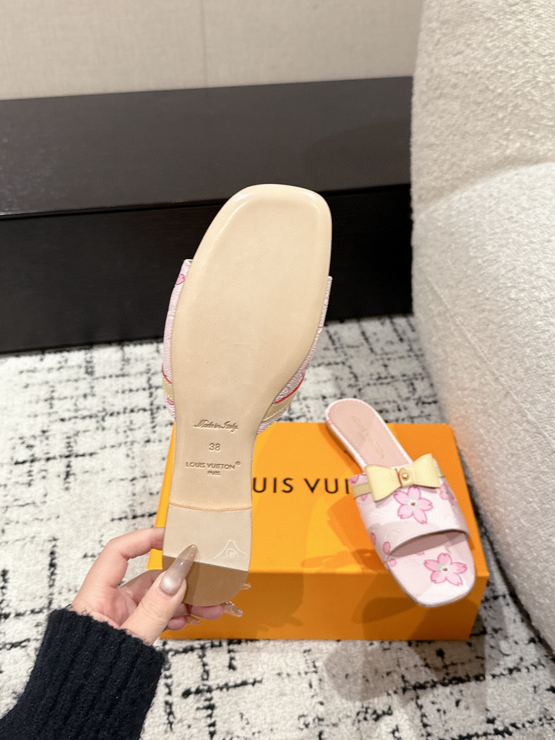 L0vis Vvtt0n 25SS Sandals