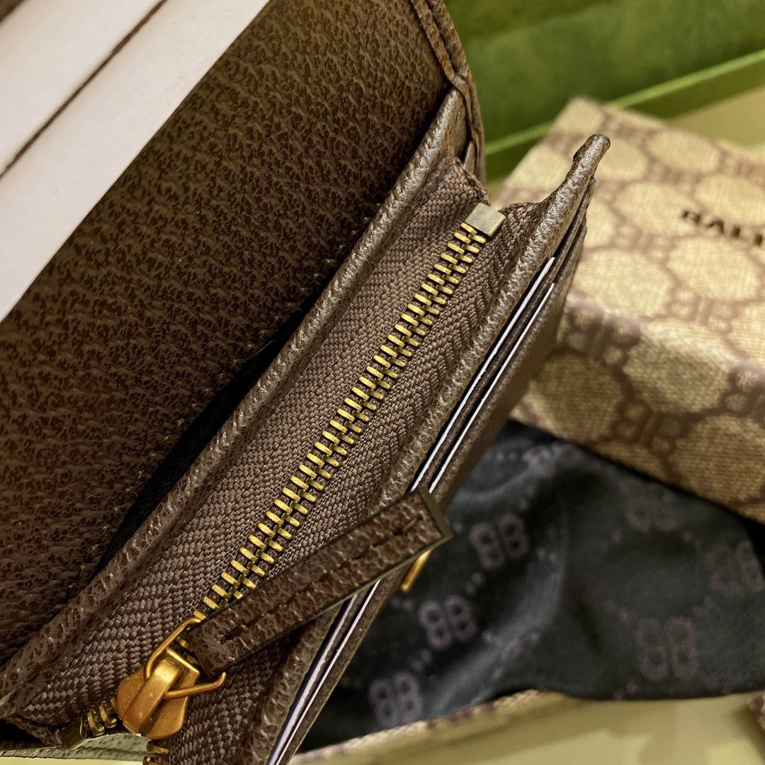 G*u*i&ba*len*cia*ga pouch-11x8.5x3cm