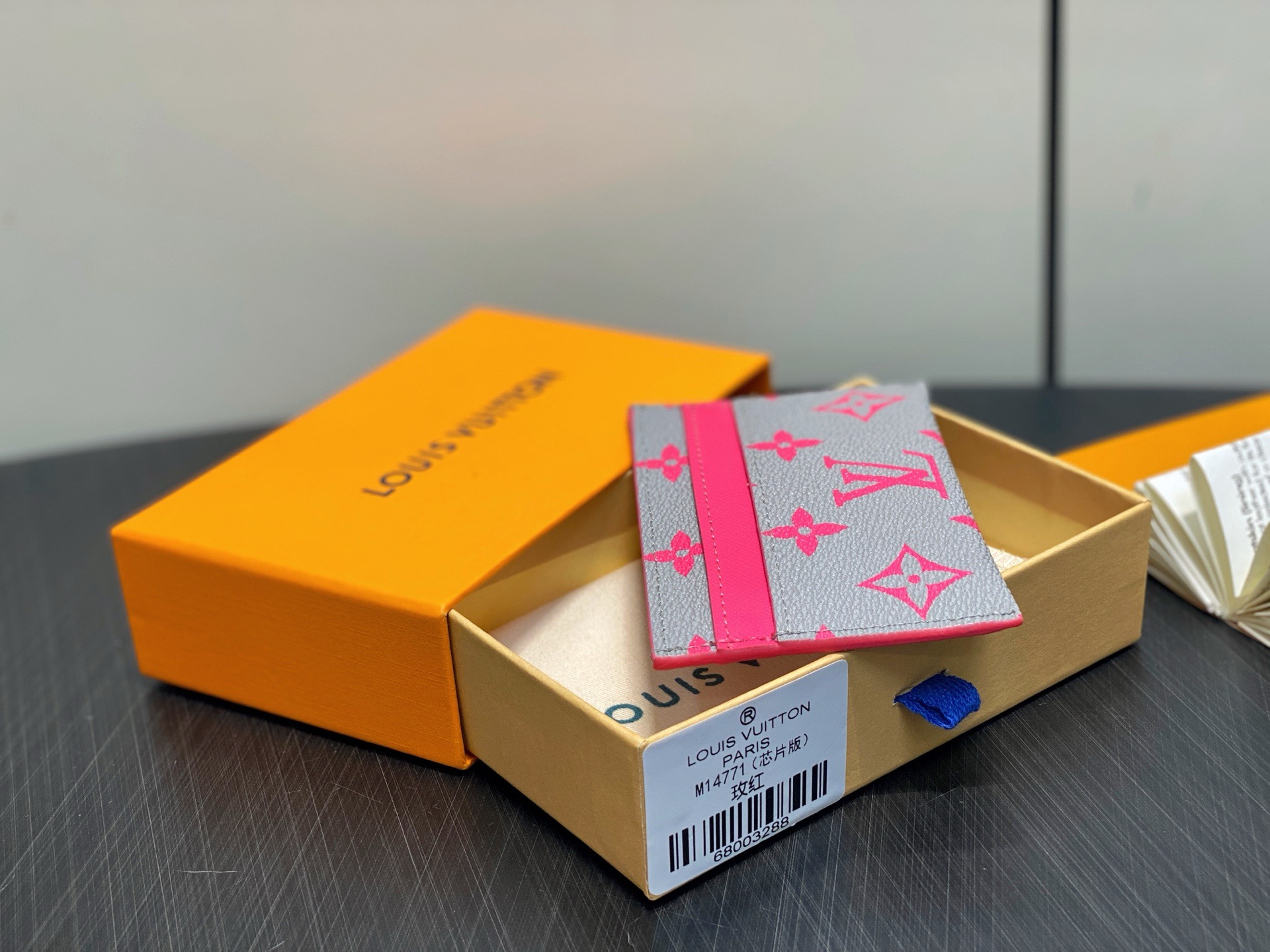 l0vis Vvtt0n double card holder-7 x 1.5 x 11cm