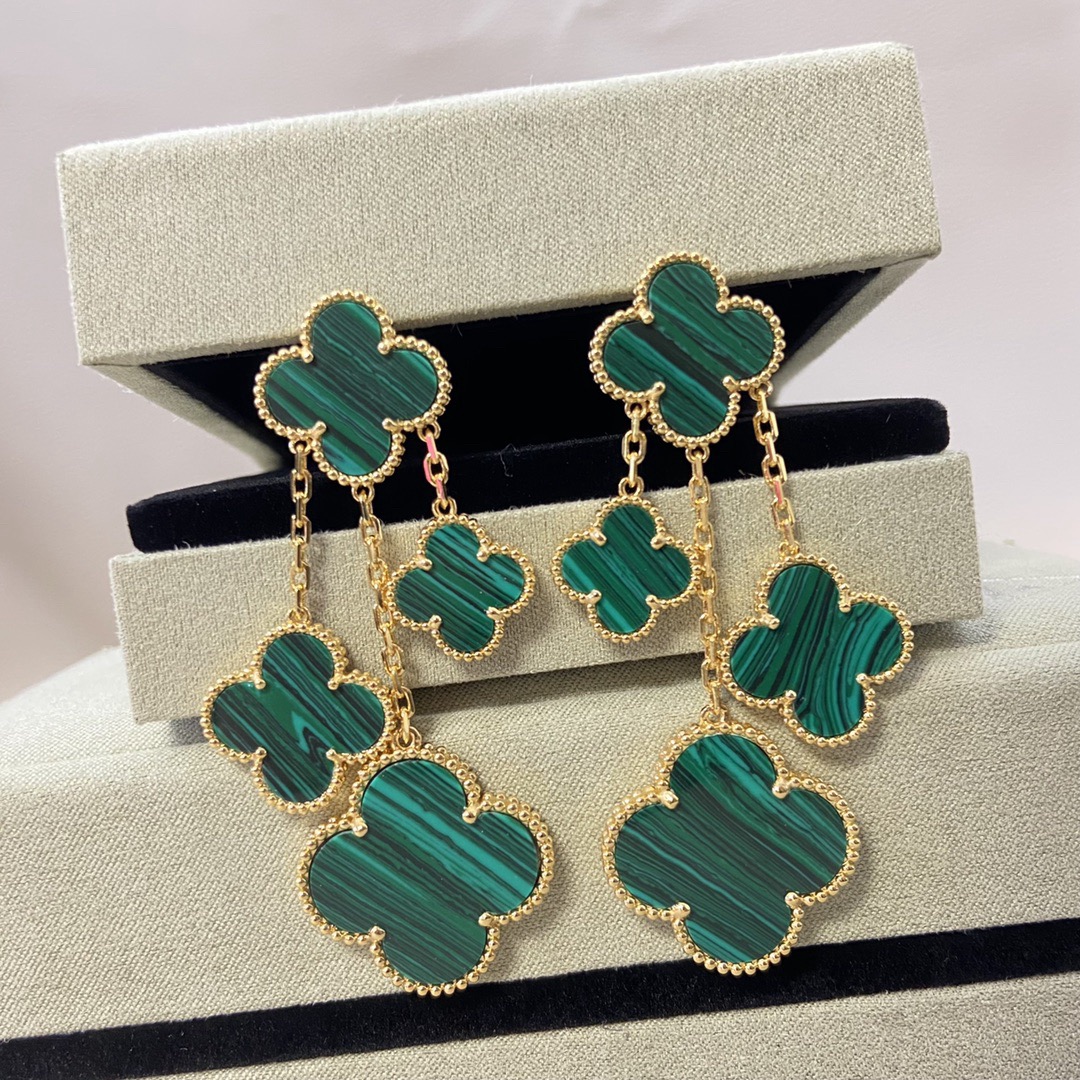 Vca Earring