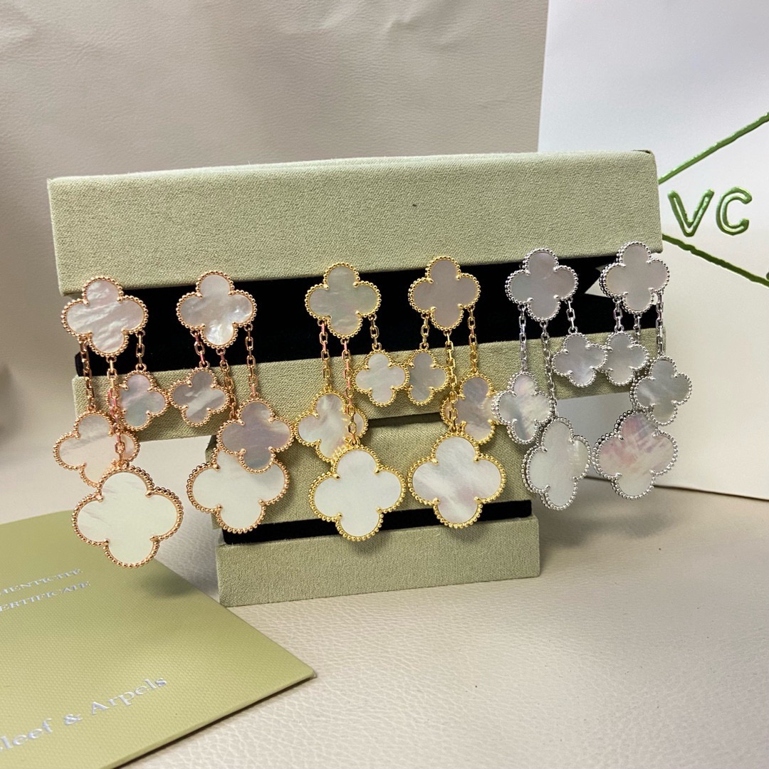 Vca Earring