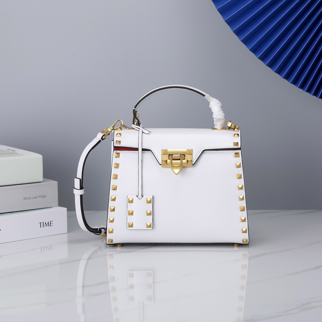 Va1e*ntin0 garavani rockstud alcove-22*17*9cm