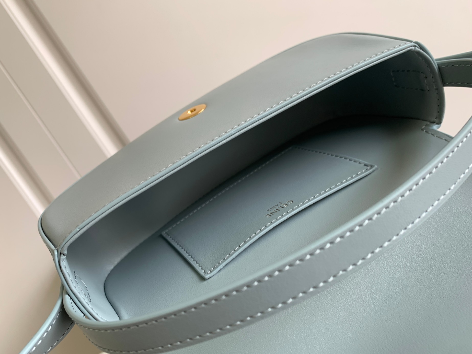 Celin Mini Tabou Clutch On Strap-18*8*5CM