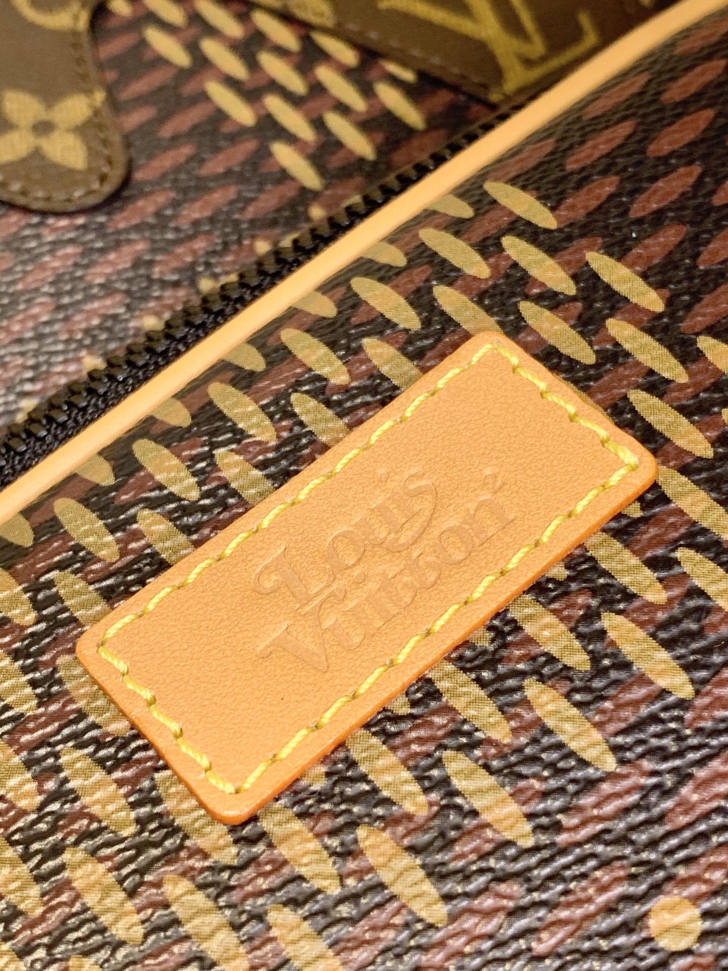 l0*is V*t0n campus backpack-30*39*13cm