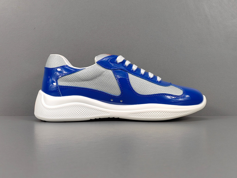 Pra*a Sneakers
