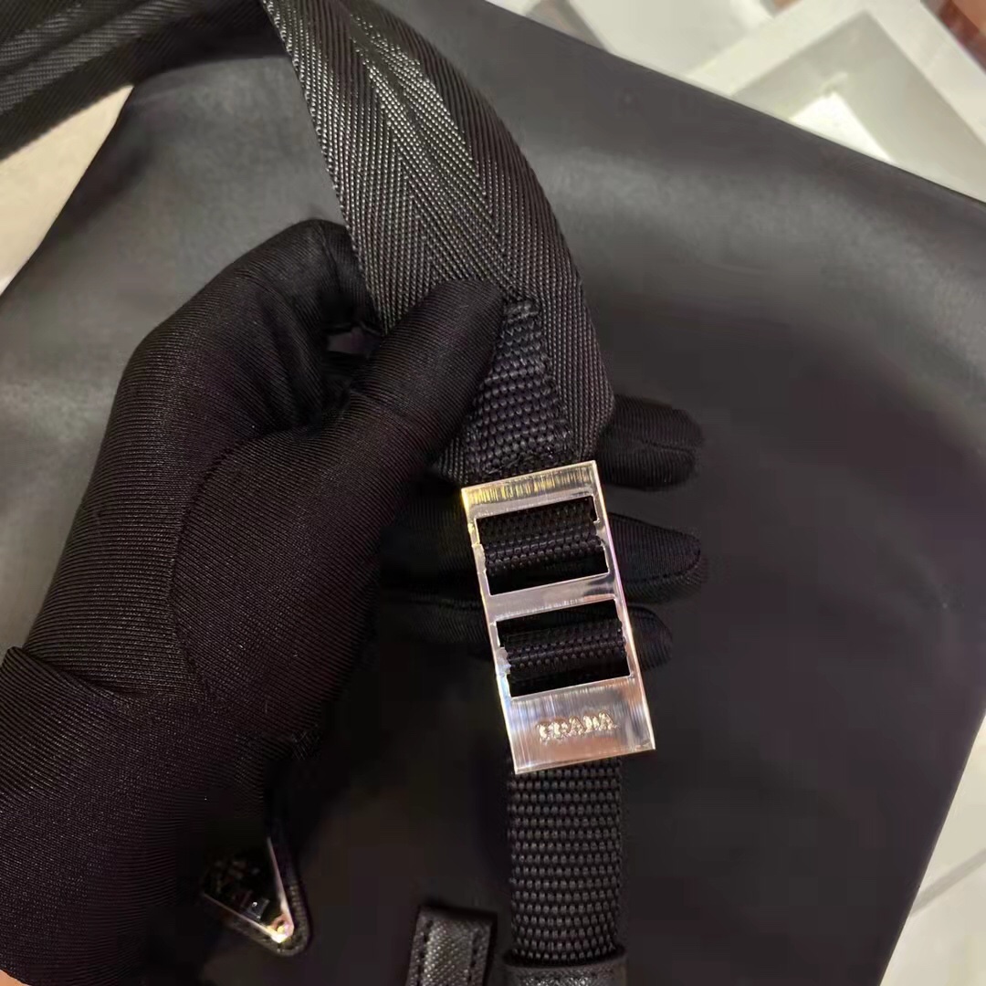 Pra*a 2vh055 bag-1bh172 -29x27xcm