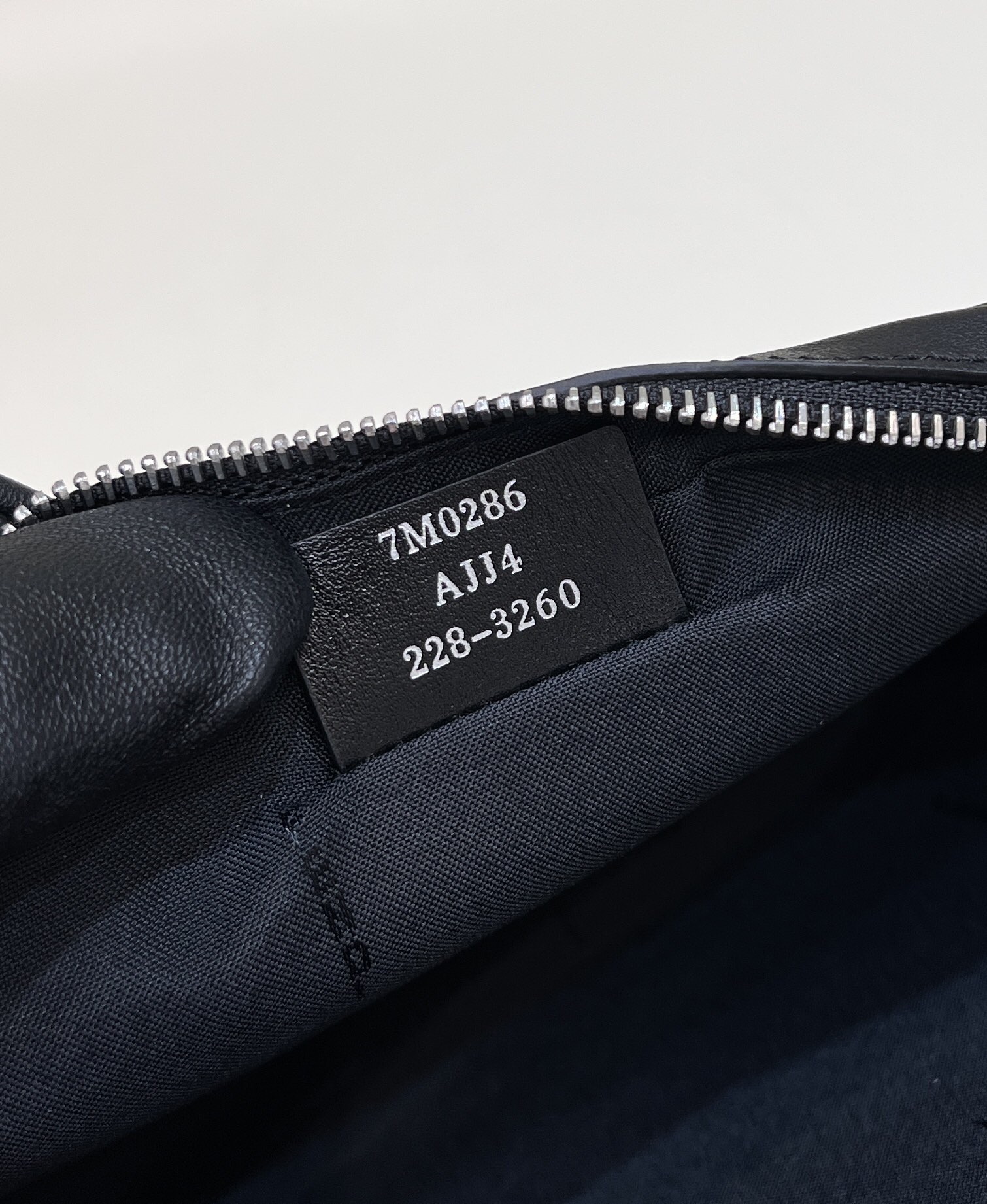 F**di camera bag-23.5x5x16cm