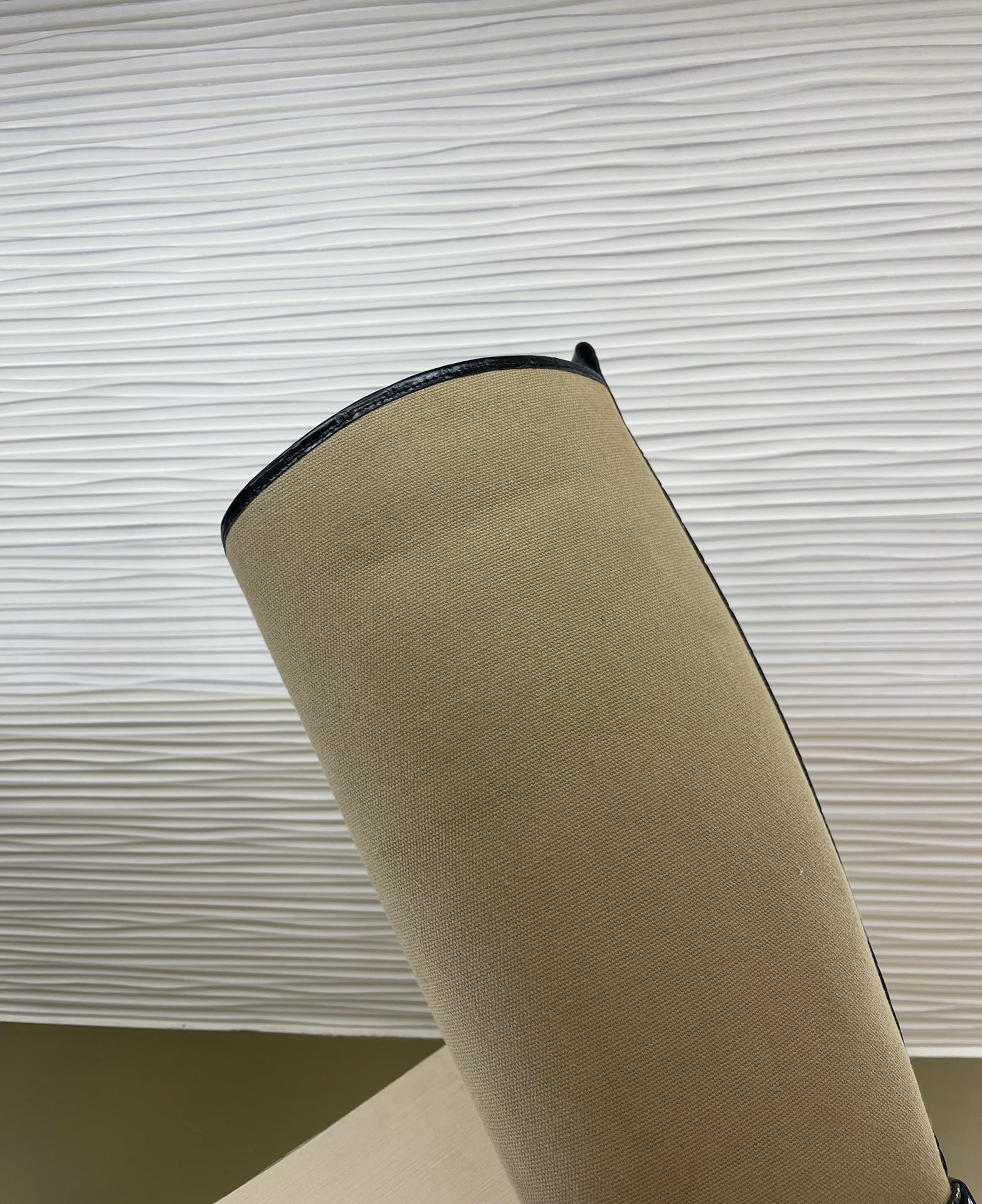 l0*is V*t0n boots(eu35-42)