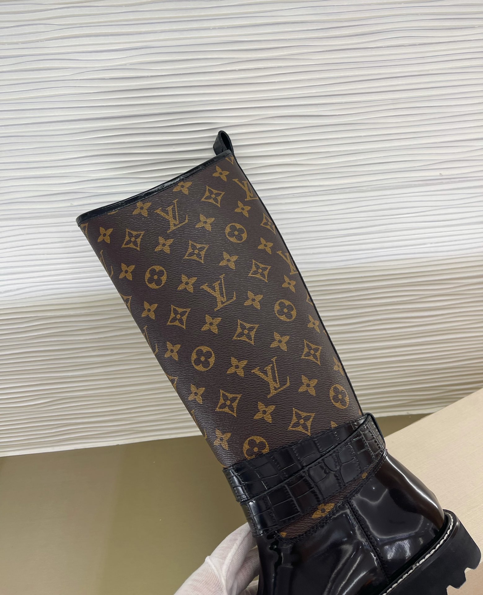 l0*is V*t0n boots(eu35-42)