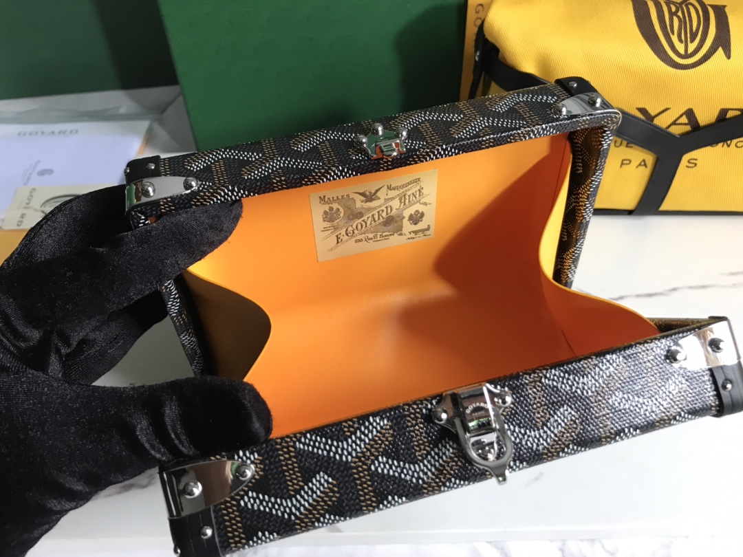 Go*ard minaudière bags