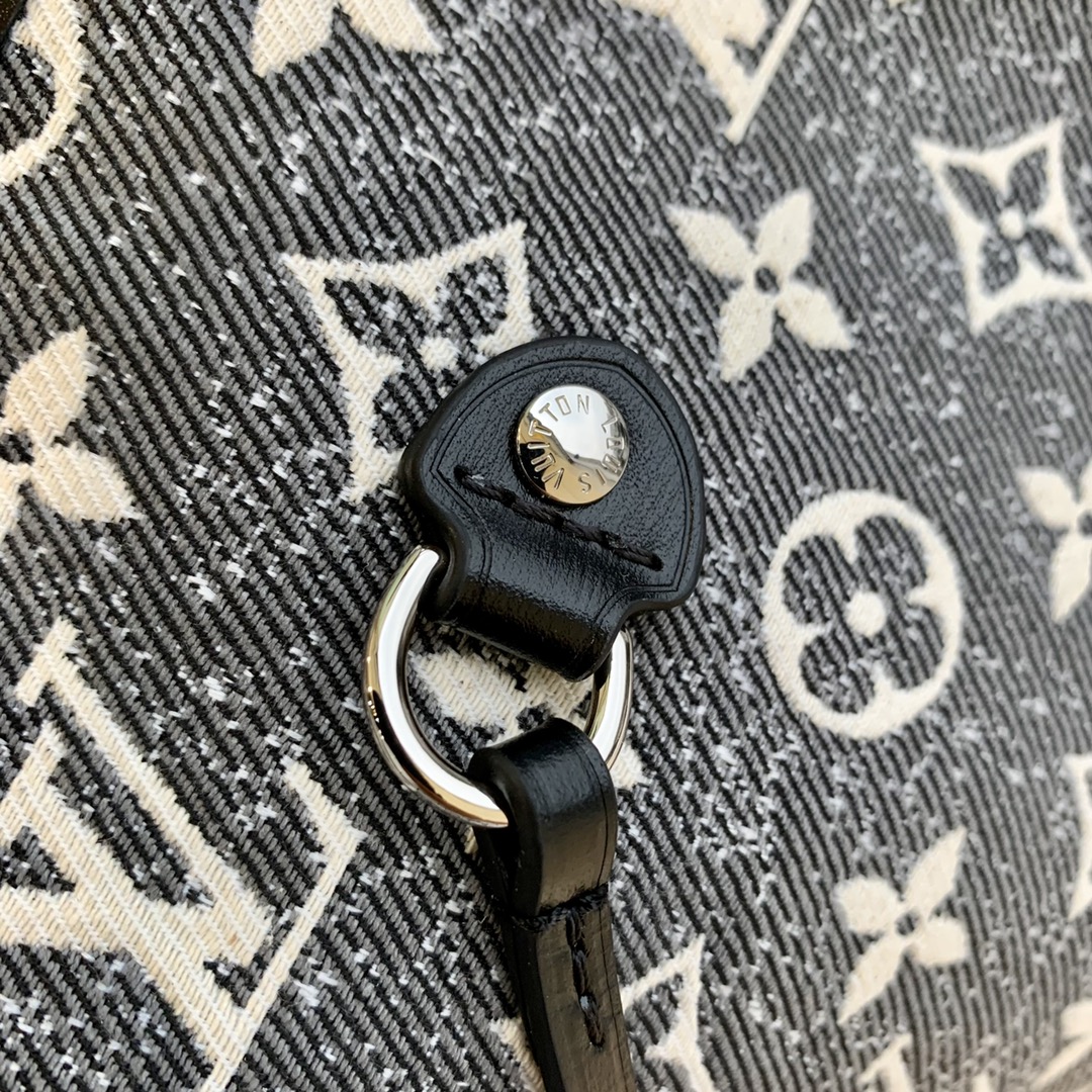 l0*is V*t0n neverfull mm-32*29*17cm