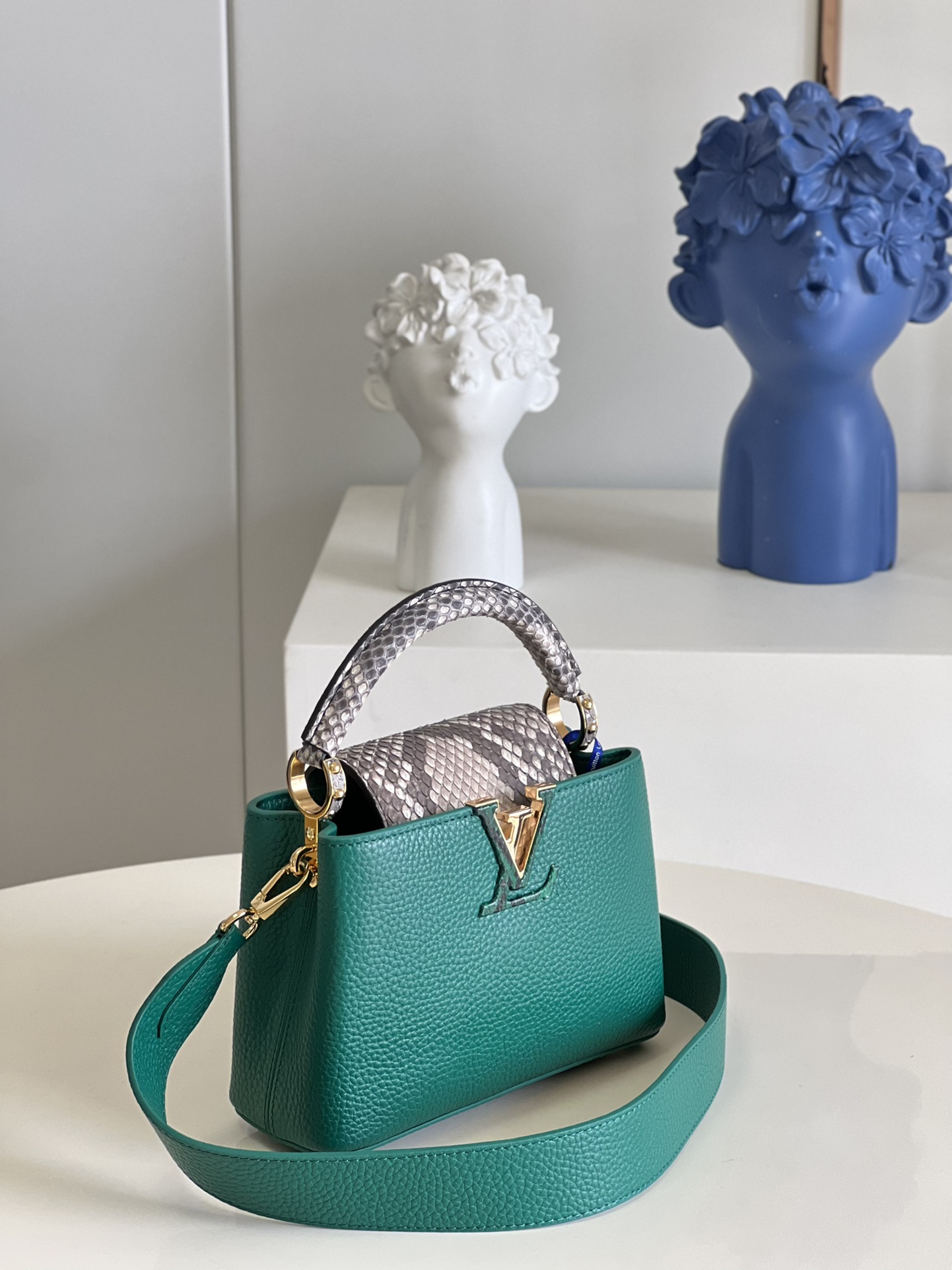 l0*is V*t0n mini capucines handlebag-21*14*8cm