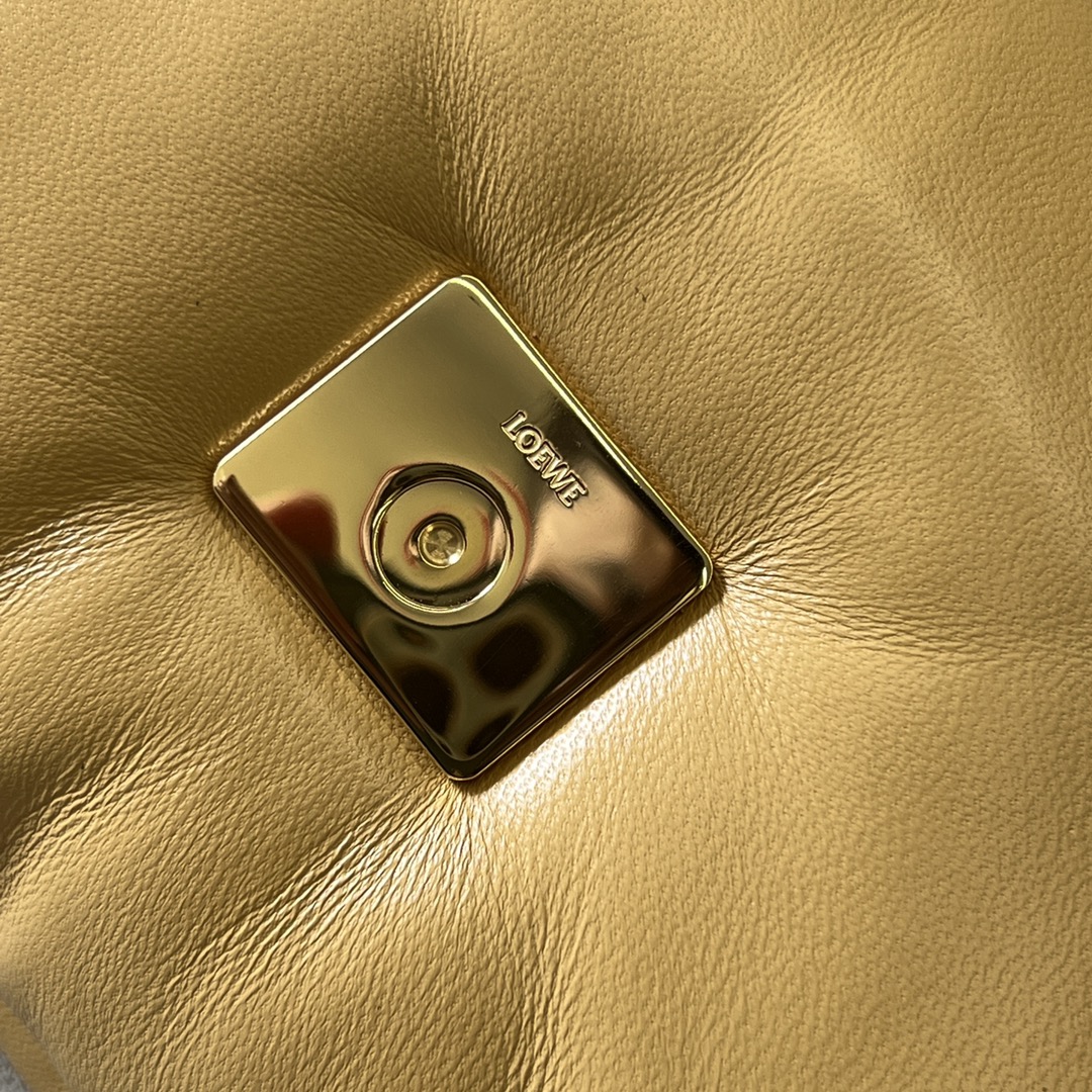 L0ew* puffer goya bag-23*13*6cm