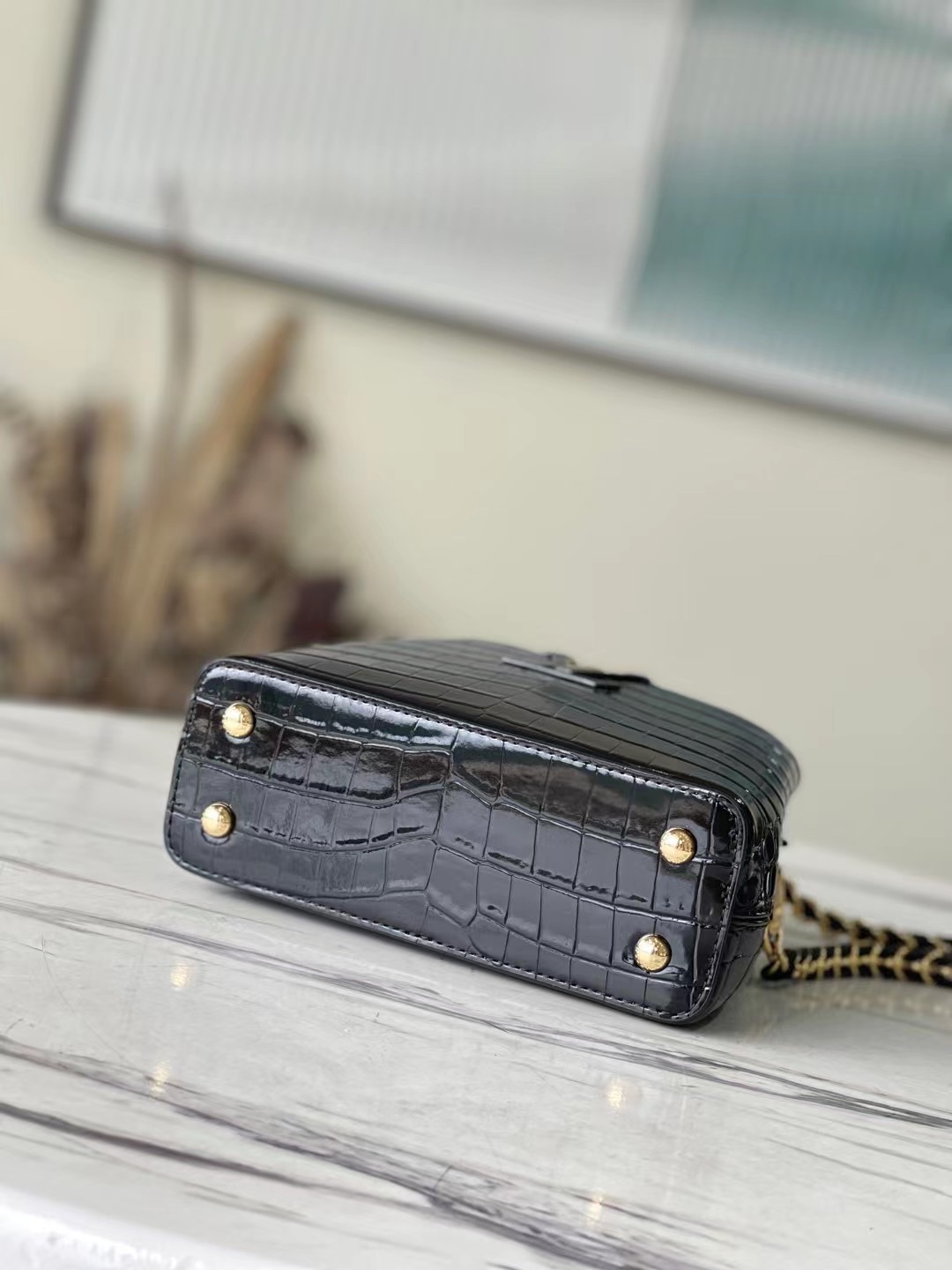 l0*is V*t0n mini capucines handlebag-21*14*8cm