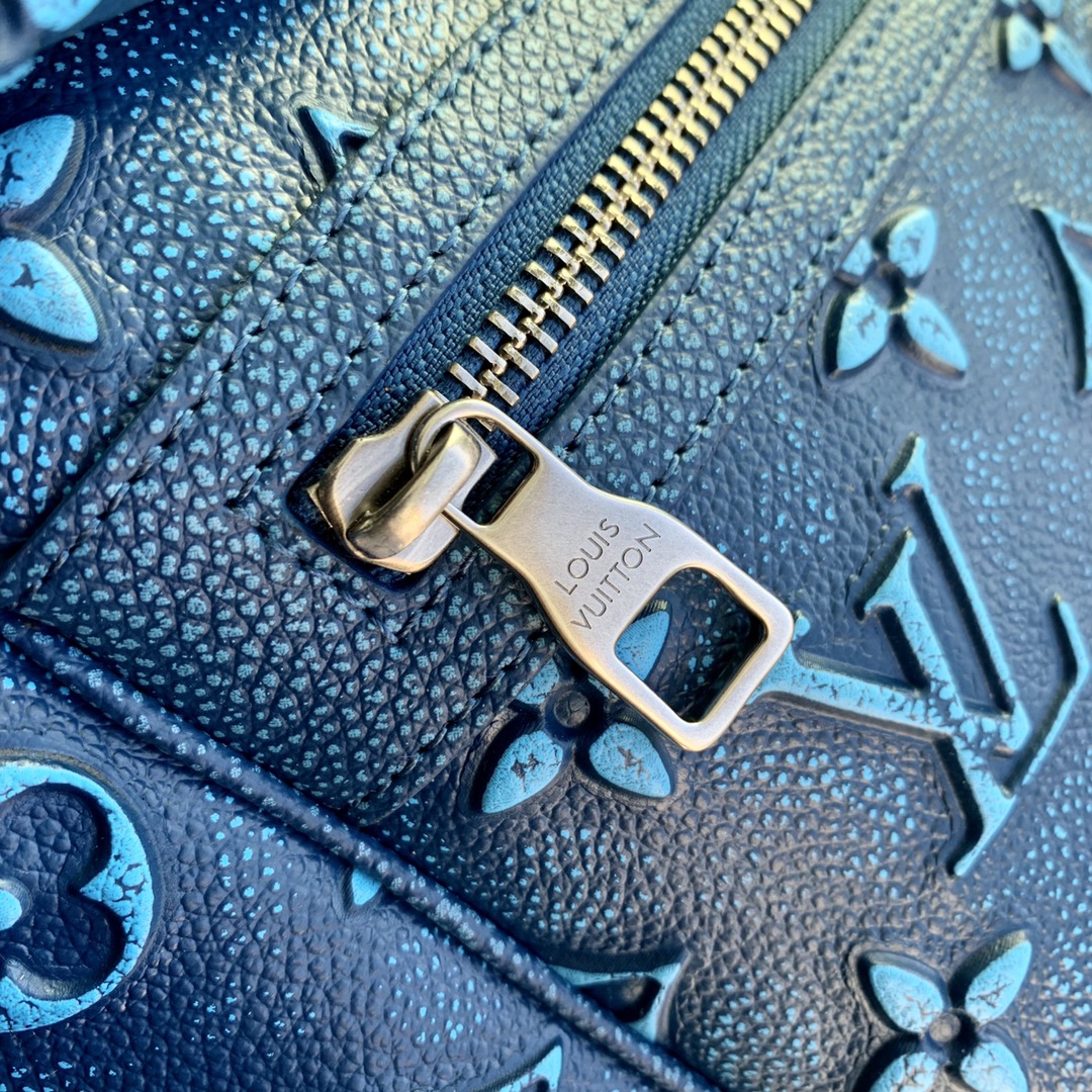 l0*is V*t0n roll top backpack-29*42*15cm