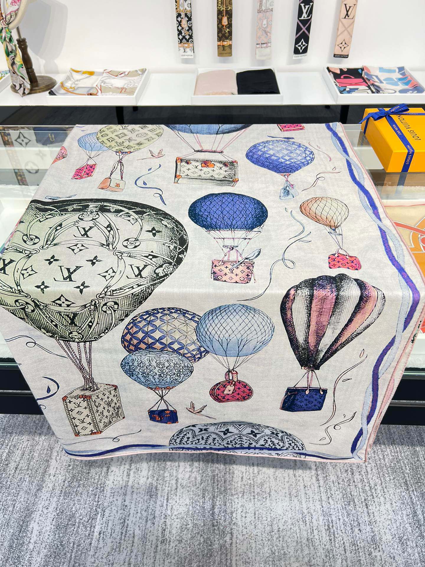 l0*is V*t0n shawls-140*140cm