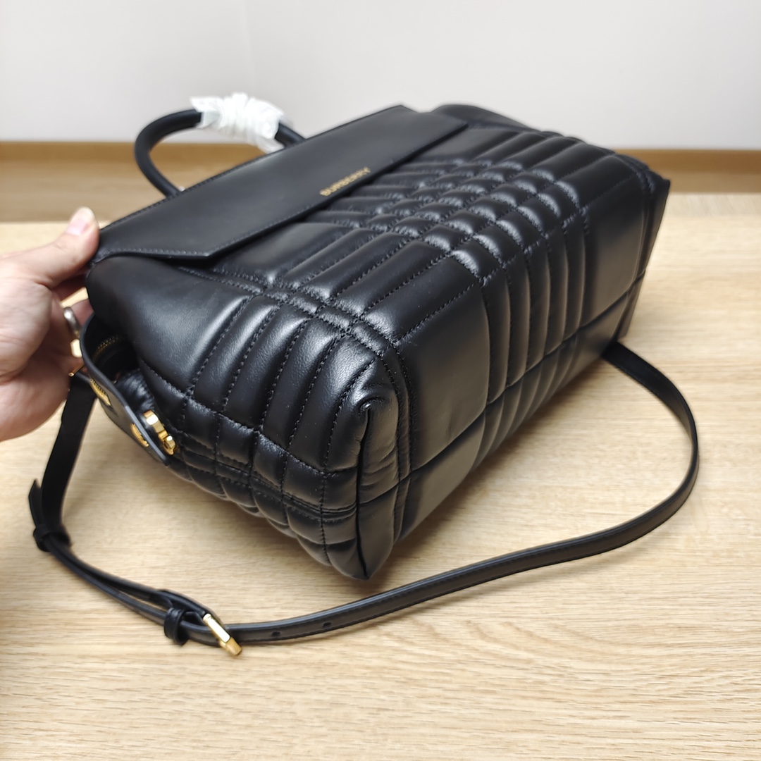 B**rry tote bag-28 x 13 x 23cm