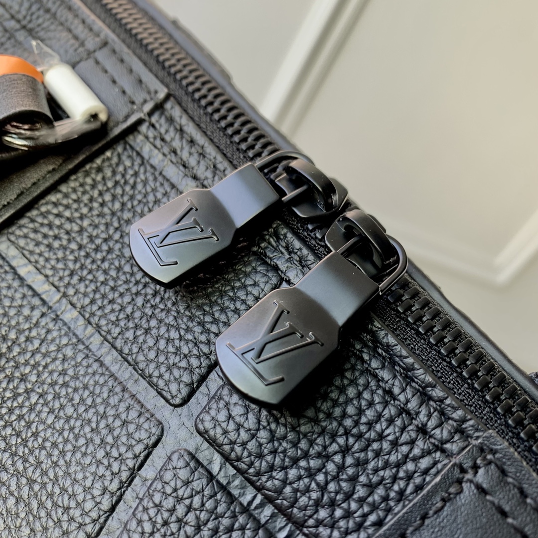 l0*is V*t0n city keepall-27x17x13cm