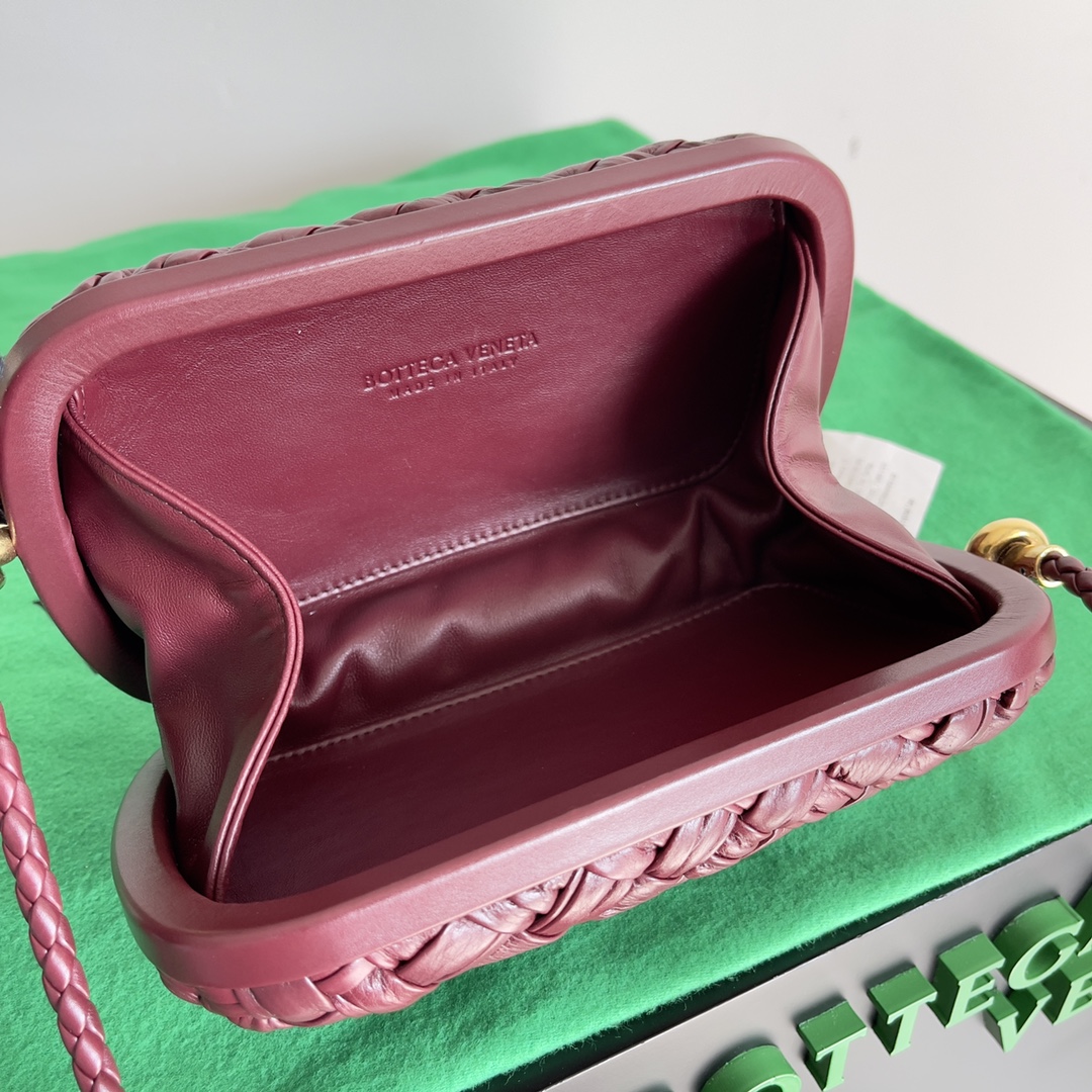 bo*te*ga Ve*ne*ta knot pouch-20.5*6*12.5cm