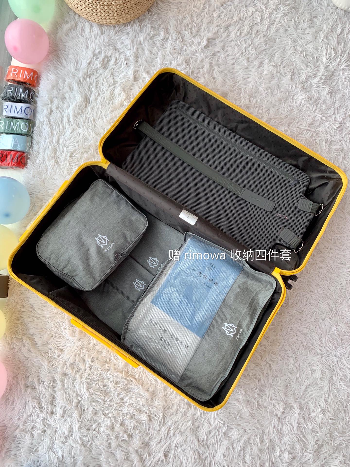 r1m0wa essential ttrunk plus lU*gage-29&31inch