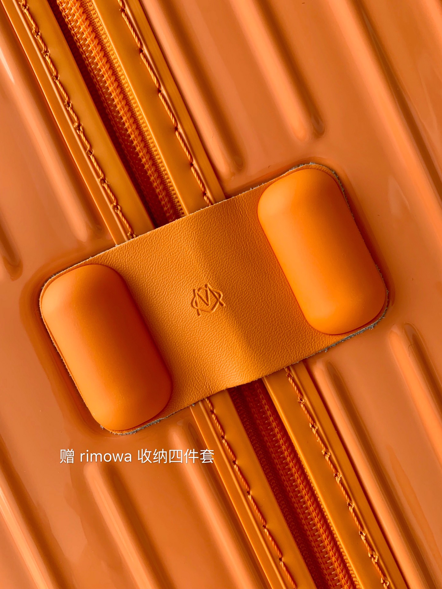 r1m0wa essential ttrunk plus lU*gage-‭29&31inch