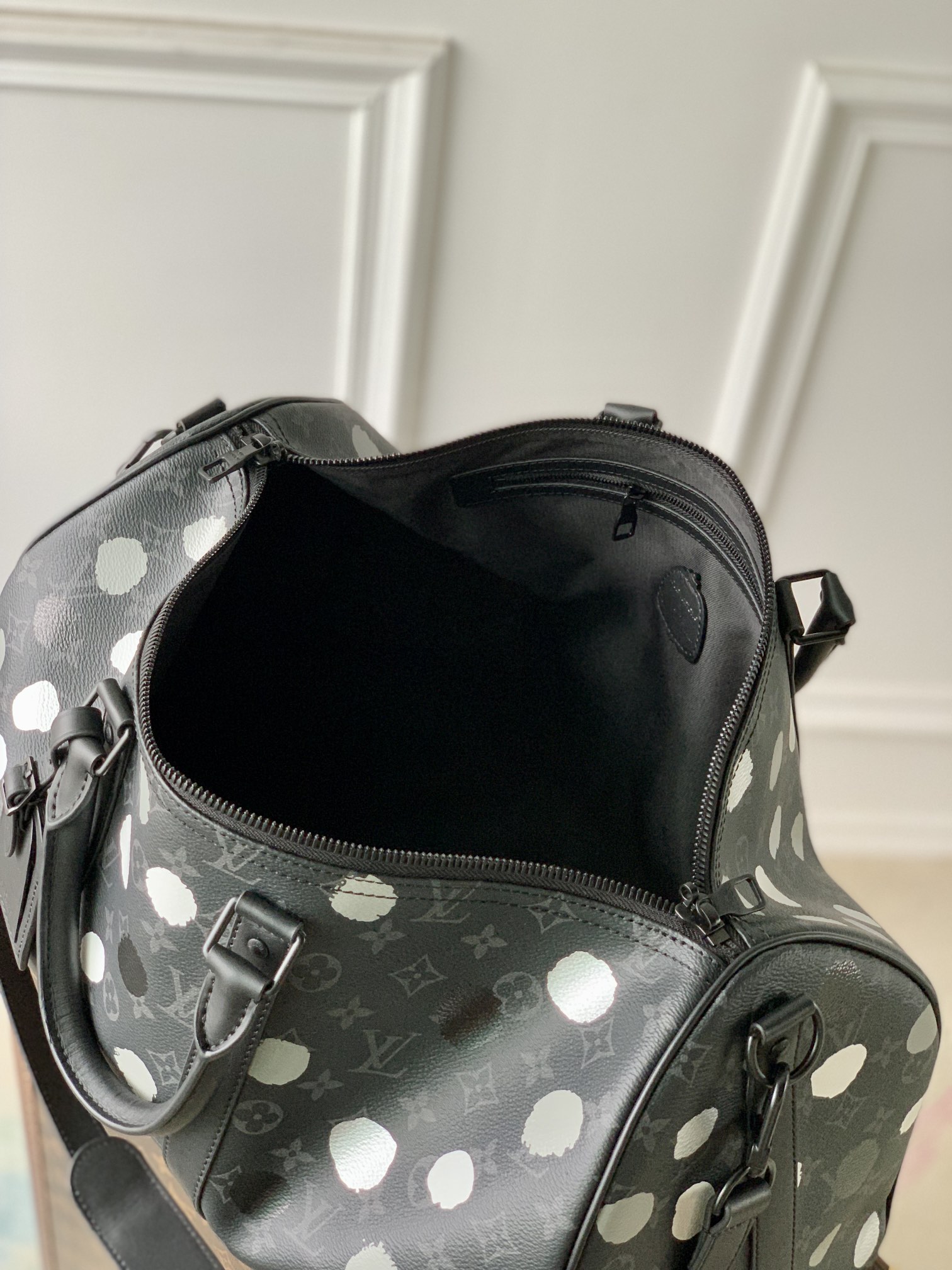 l0*is V*t0n keepall bandoulière 45-45 x 27 x 20cm