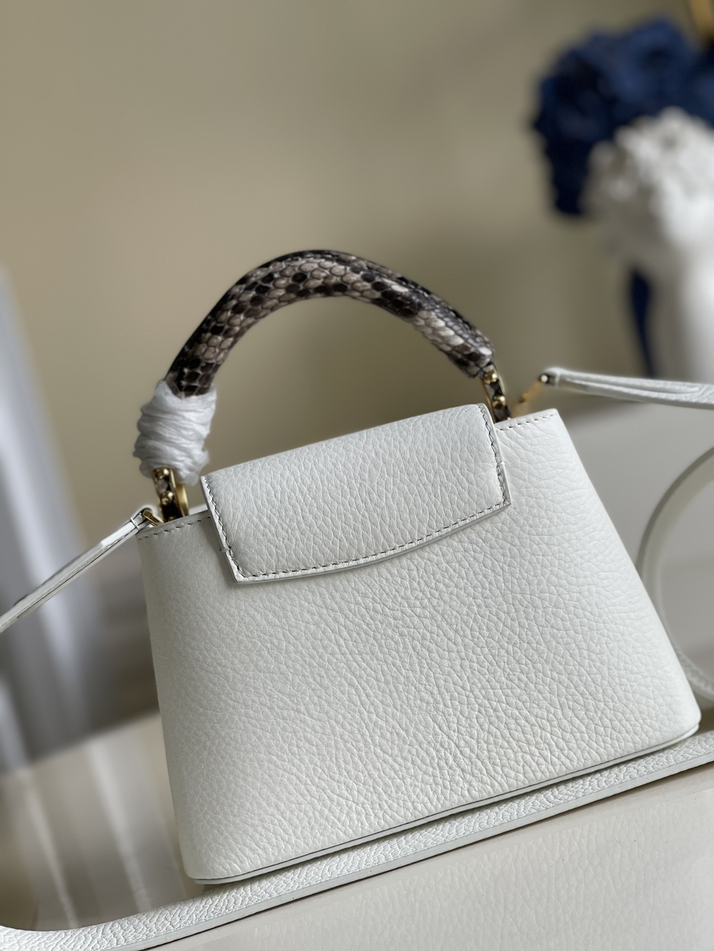 l0*is V*t0n mini capucines handlebag-21*14*8cm