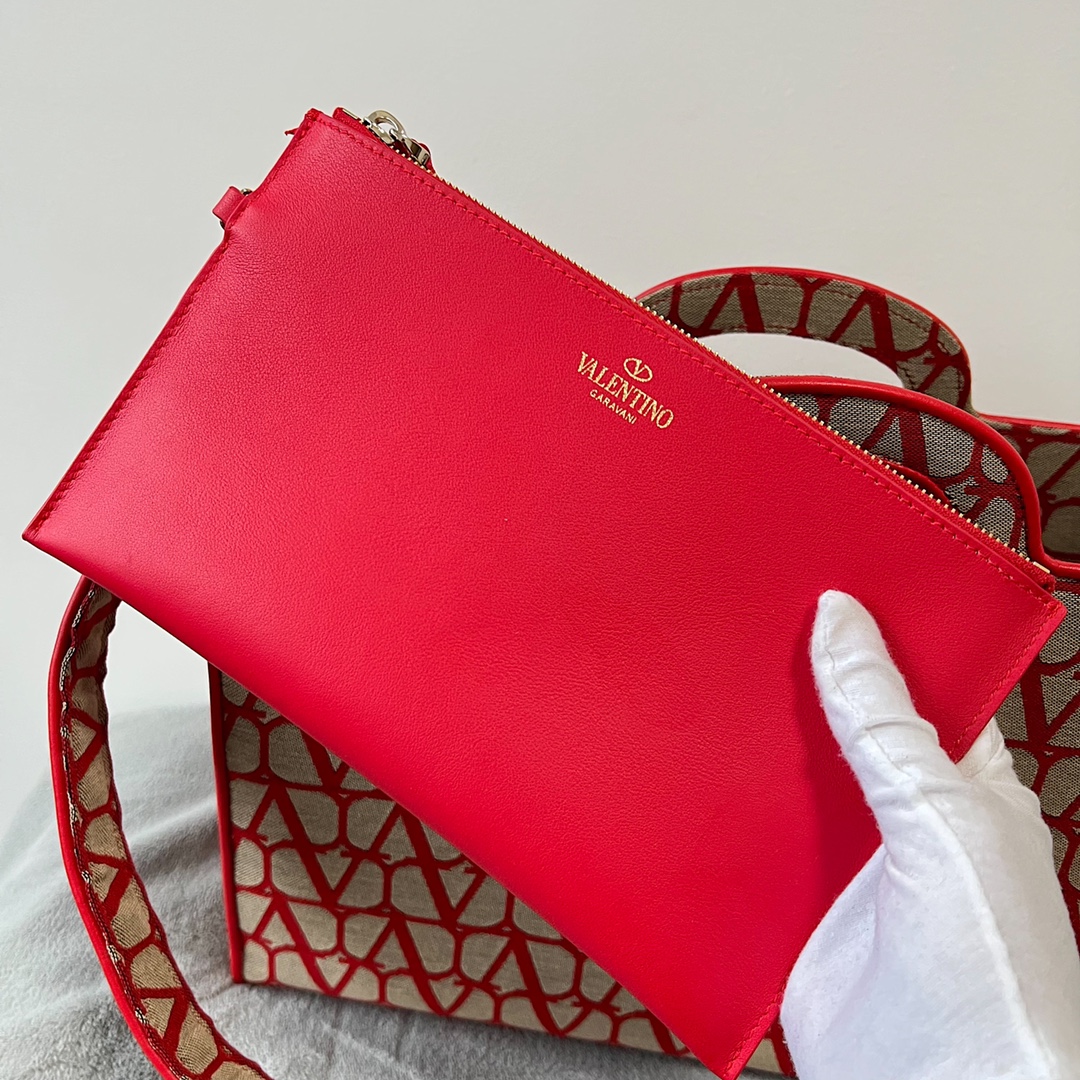 Va1e*ntin0 garavani la troisième toile iconographe -40*25*17cm