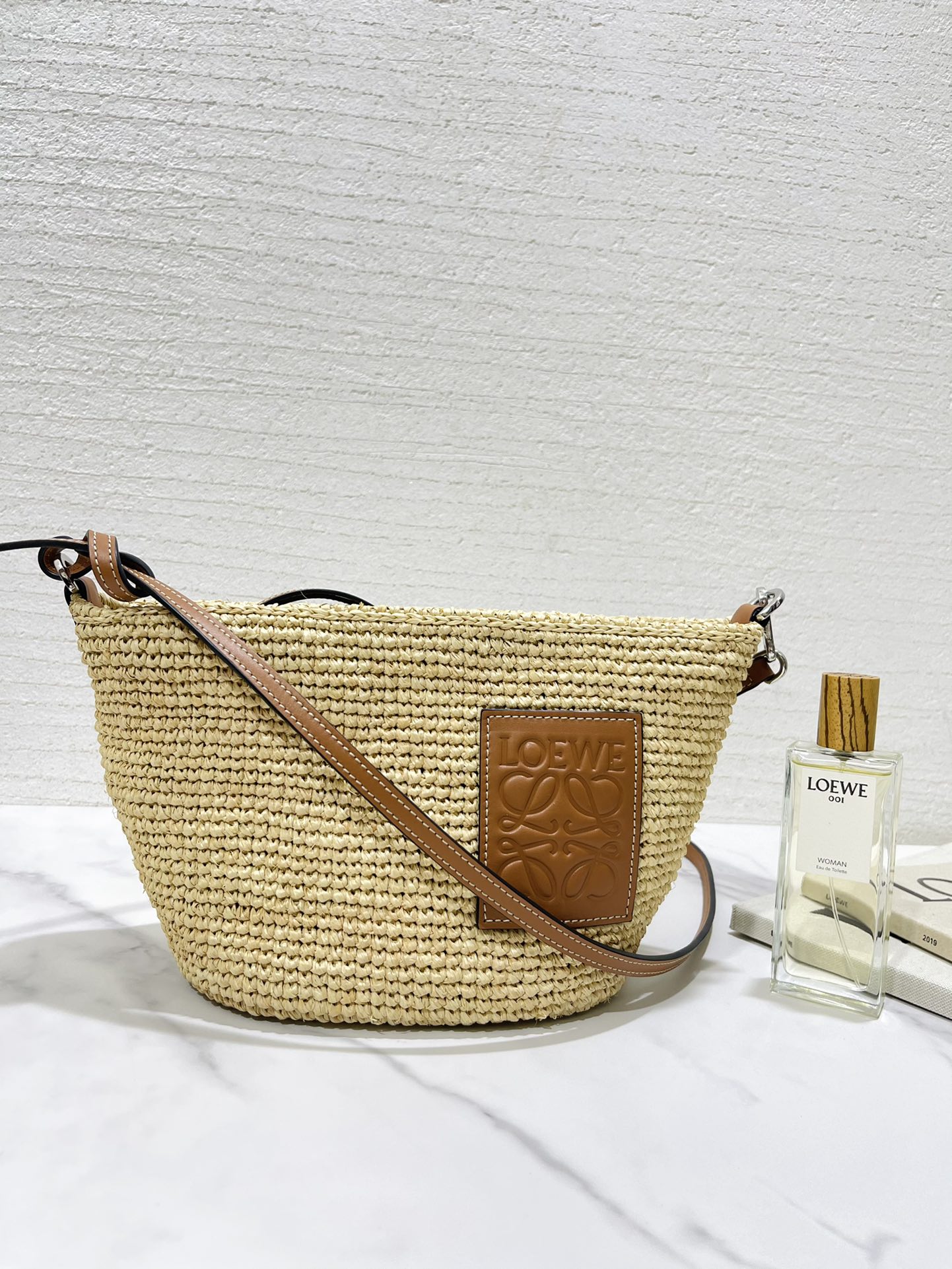 L0ew* pochette raffia bag-11*15.5*17.5cm