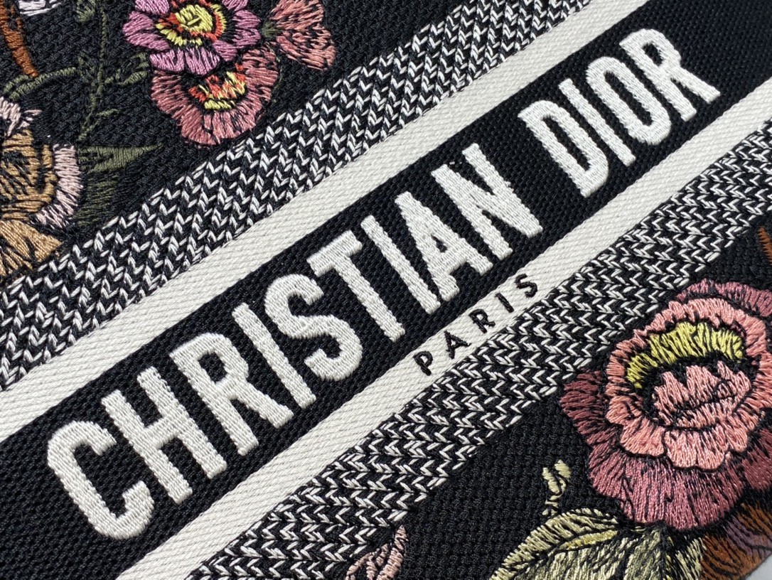 lady D*or handle bag-24cm