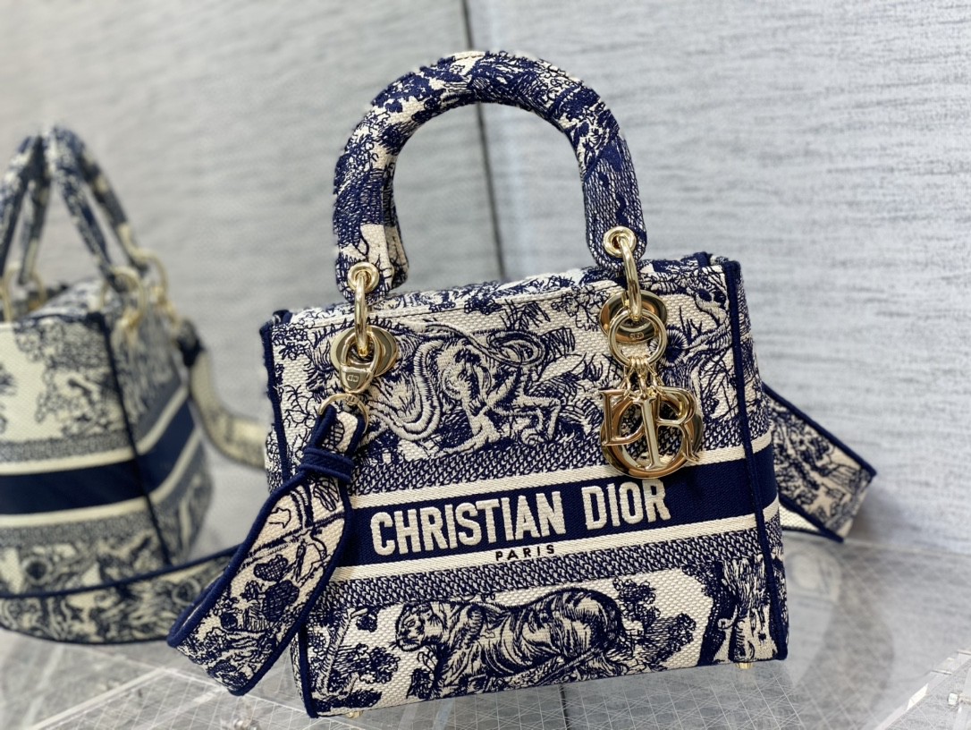 lady D*or handle bag-24cm