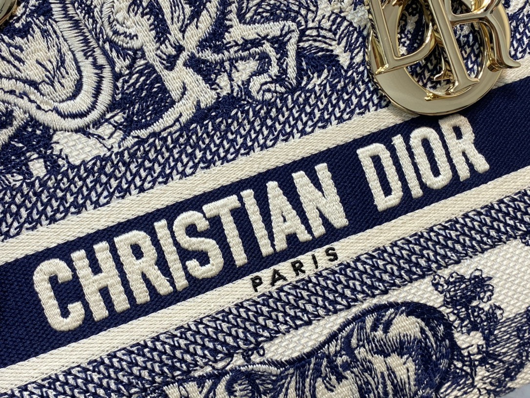 lady D*or handle bag-24cm