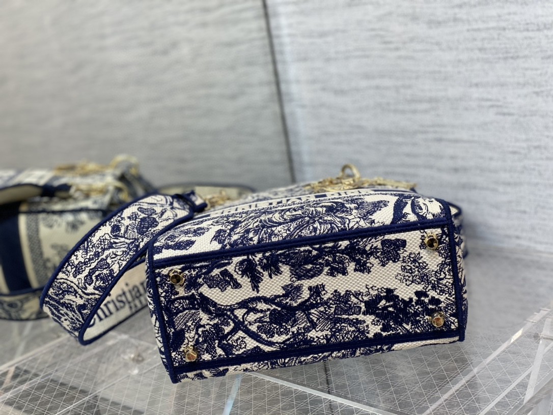 lady D*or handle bag-24cm