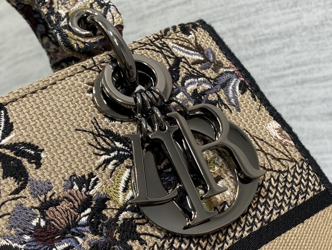 lady D*or handle bag-24cm