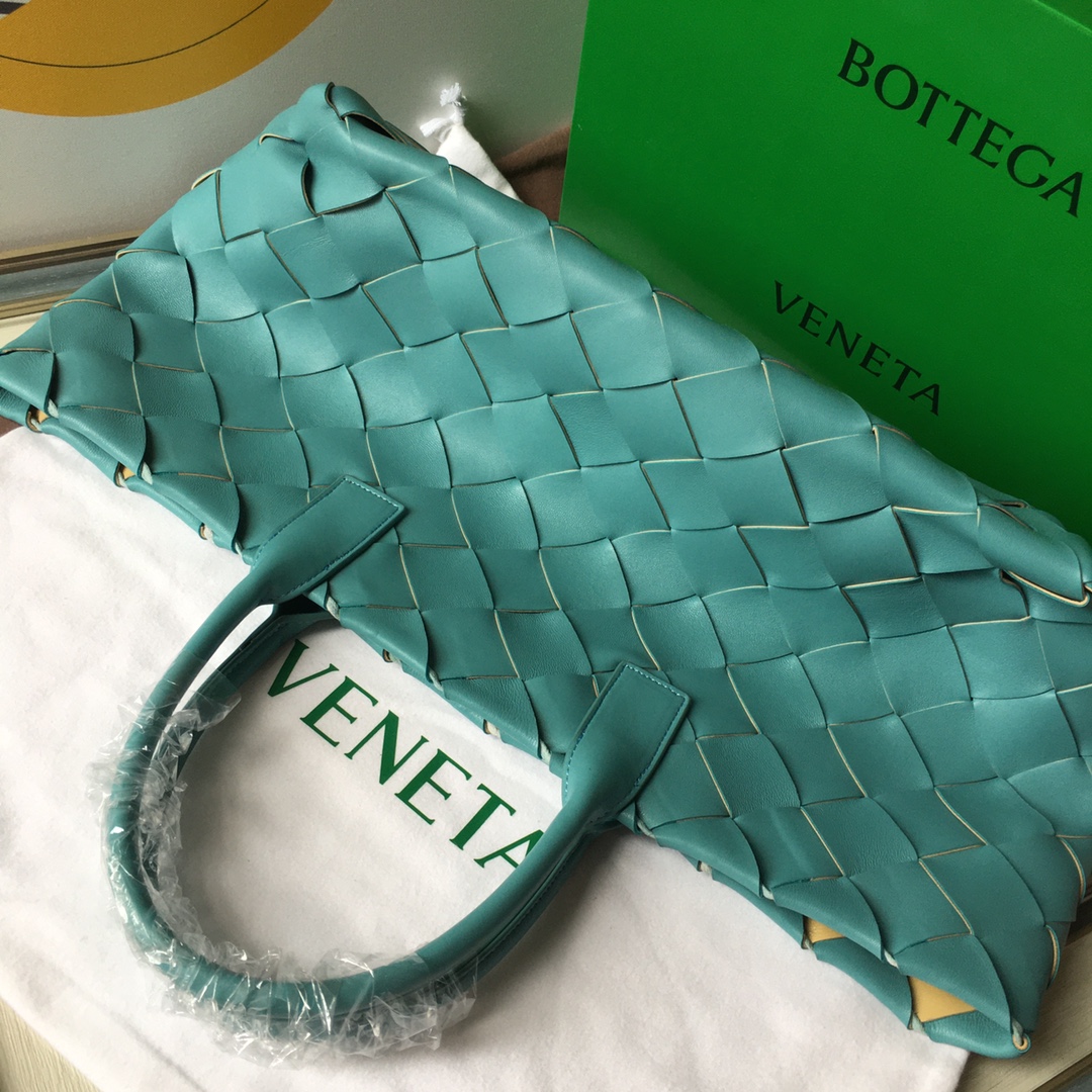 bo*te*ga Ve*ne*tatote-41*26cm