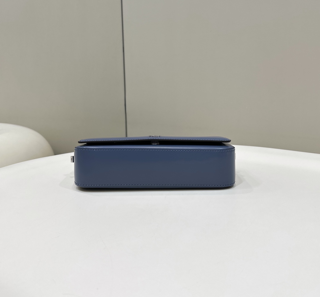 F**di nano f bag-23*7*13cm