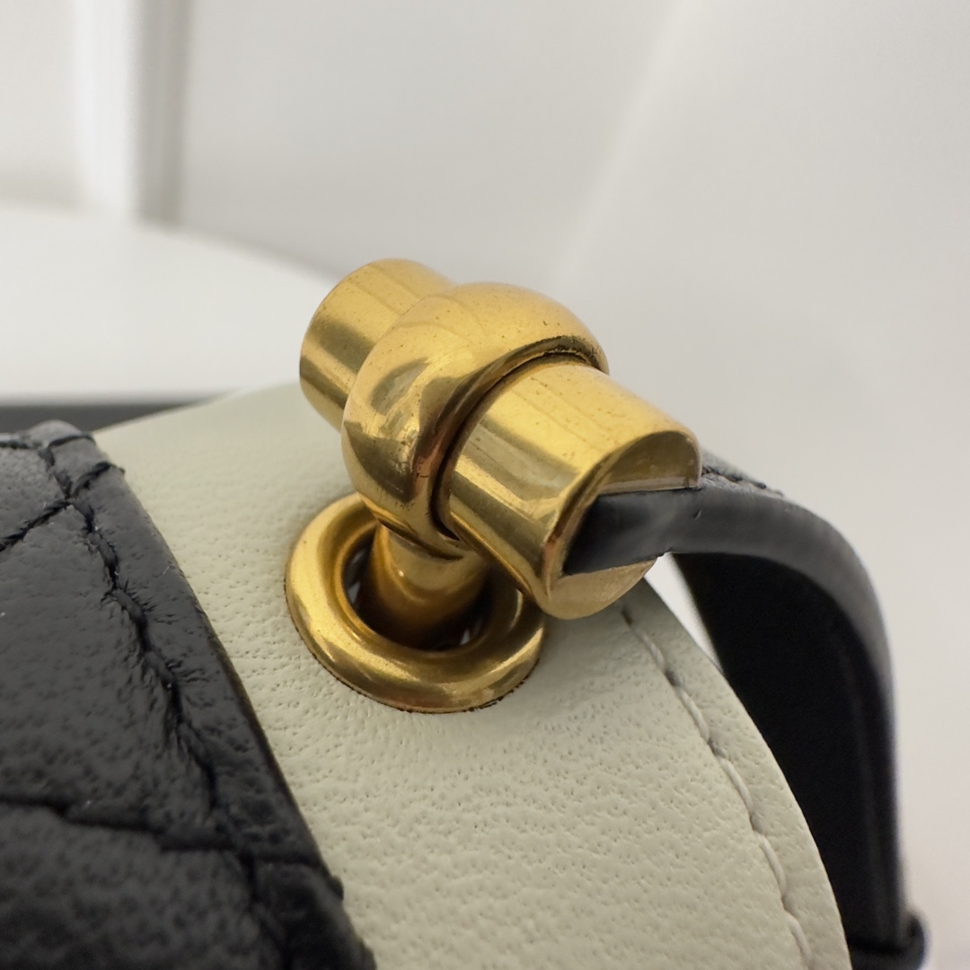 Y*L gaby bag-20×14.5x5cm