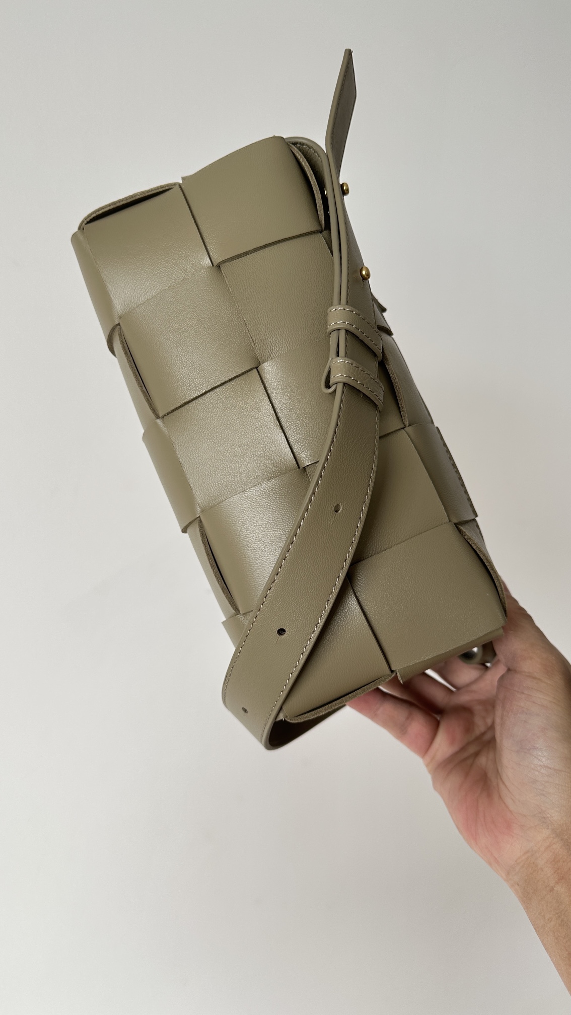 bo*te*ga ve*ne*ta bR1ck mini cassette bag-23.5*10*10cm