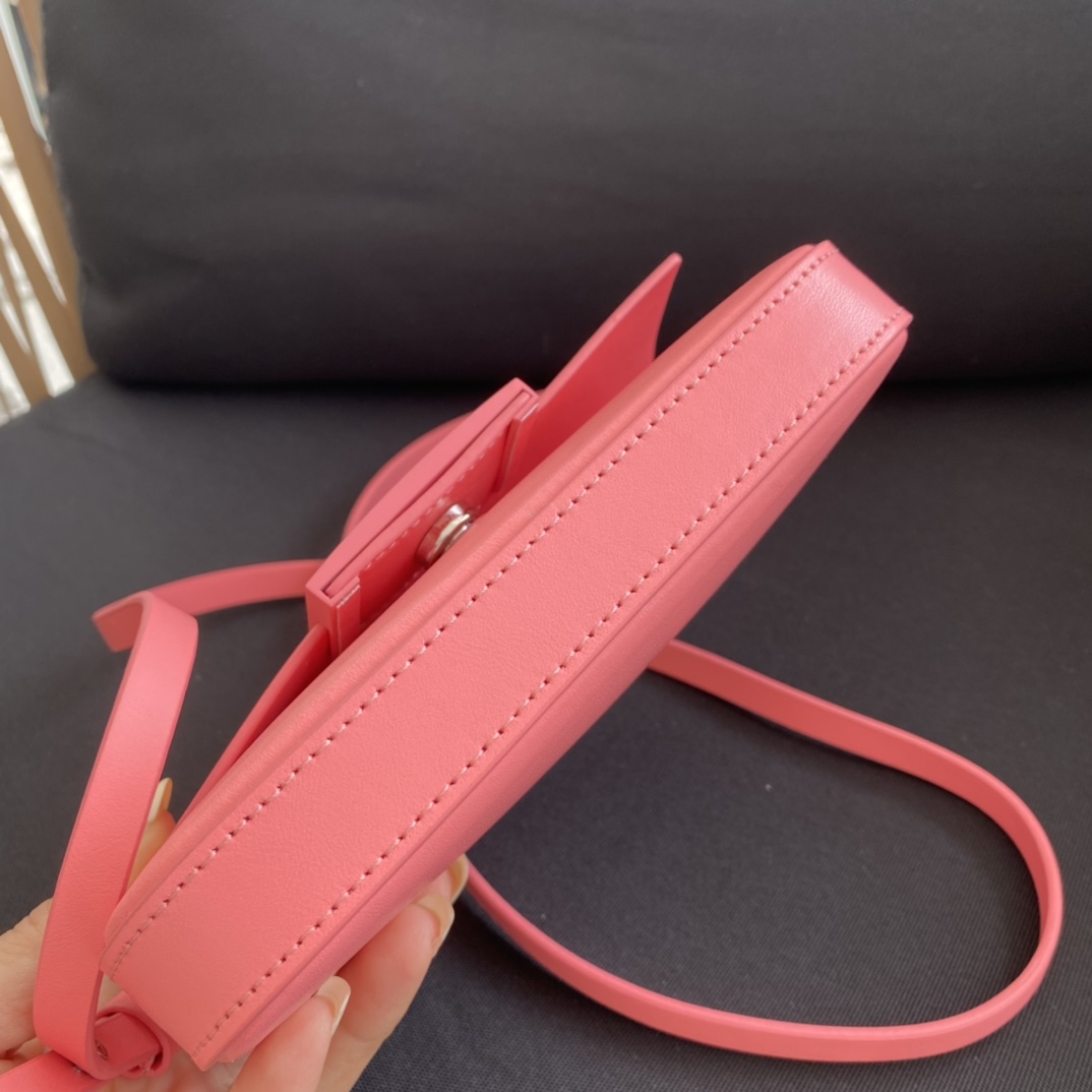 F**di baguette bag-19×14×4cm