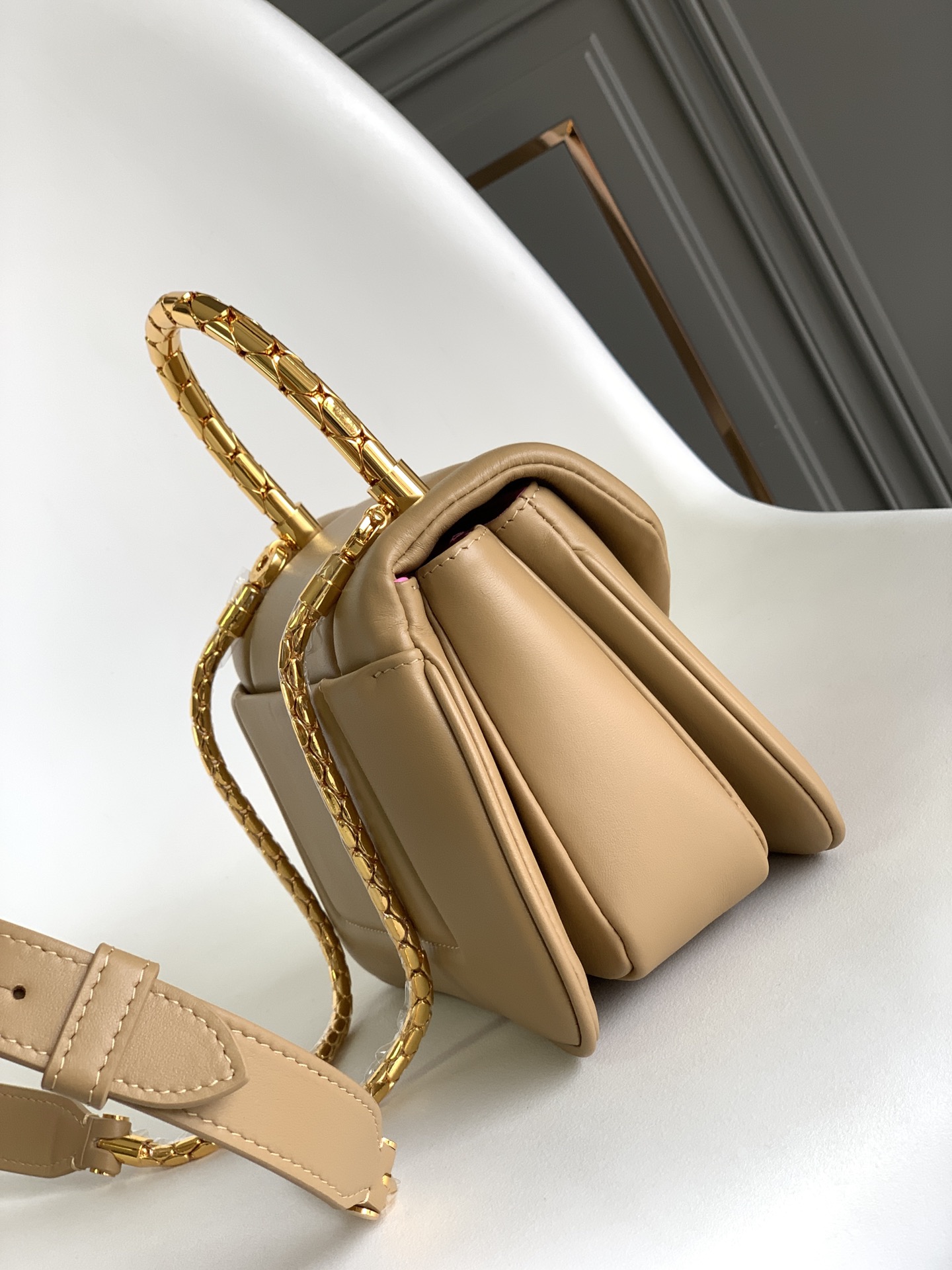 B*l*ai serpenti reverse-20*14*10cm