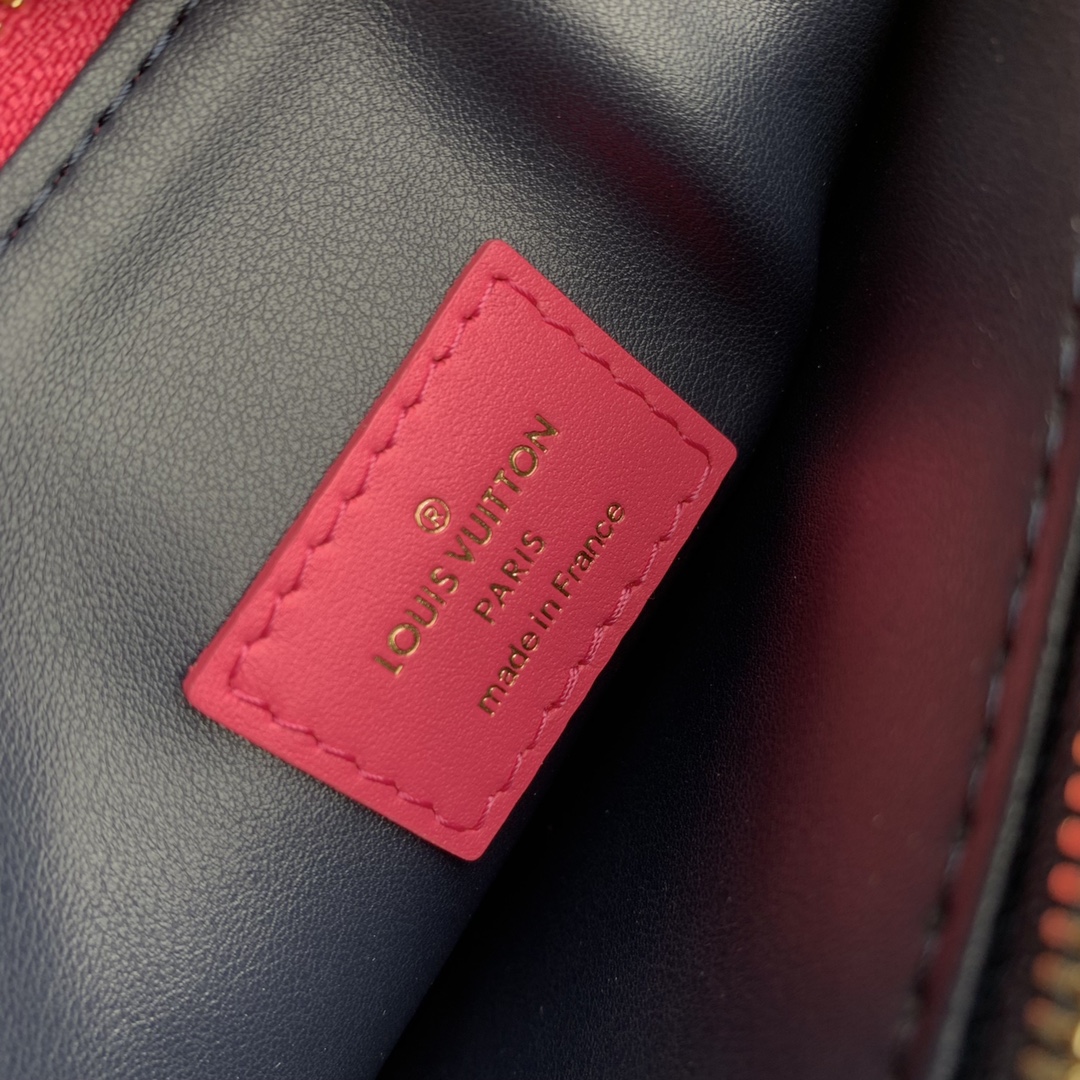 l0*is V*t0n coussin handbags-26*20*12cm