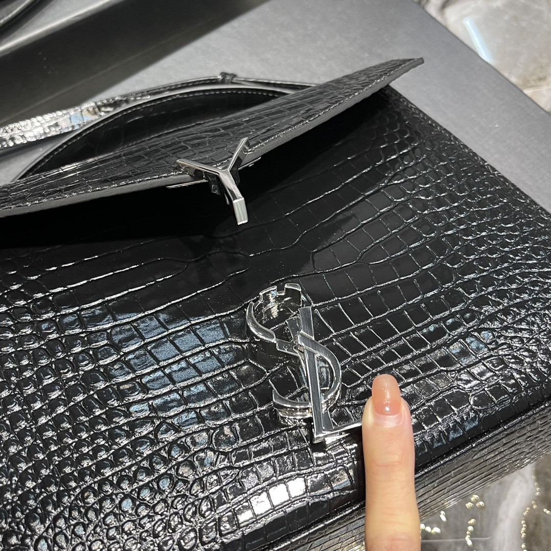 Y*L cassandra bag-24.5×20×11.5cm