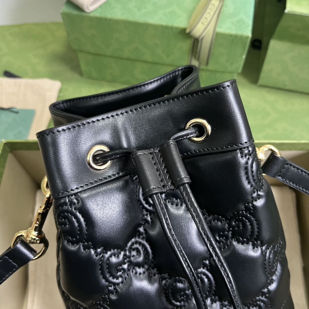 G*u*i gg matelassé bucket bag-17*20*10cm