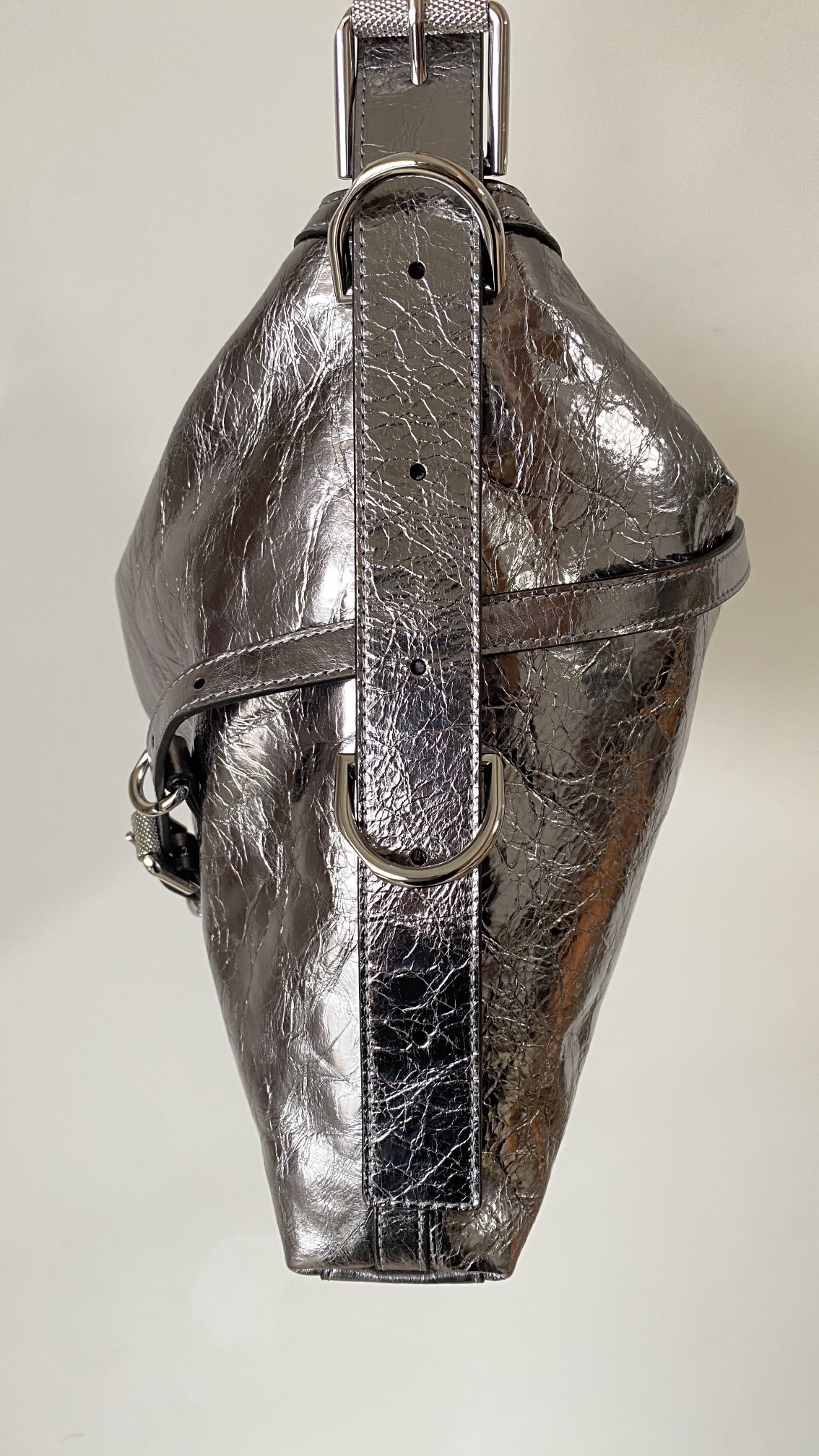 G1uenchy voyou tote-40*27*6.5cm