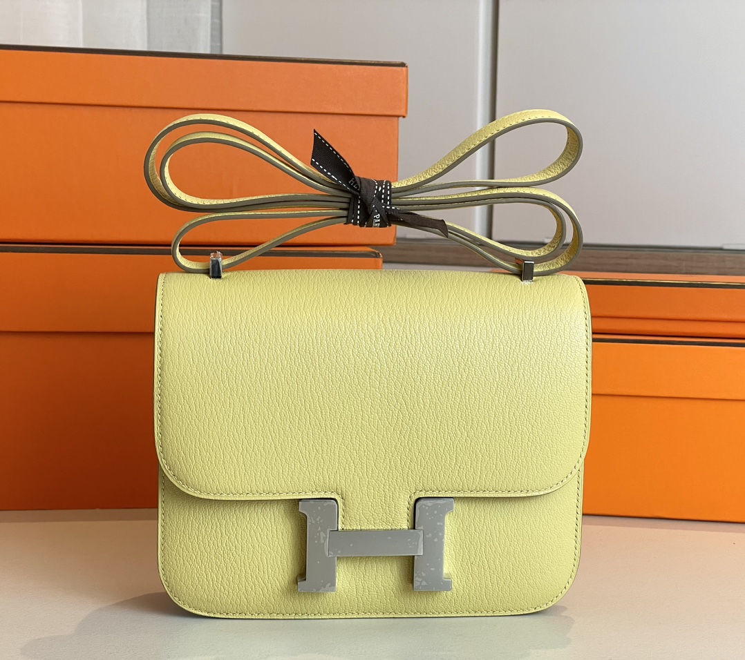 H**mes constance-19cm