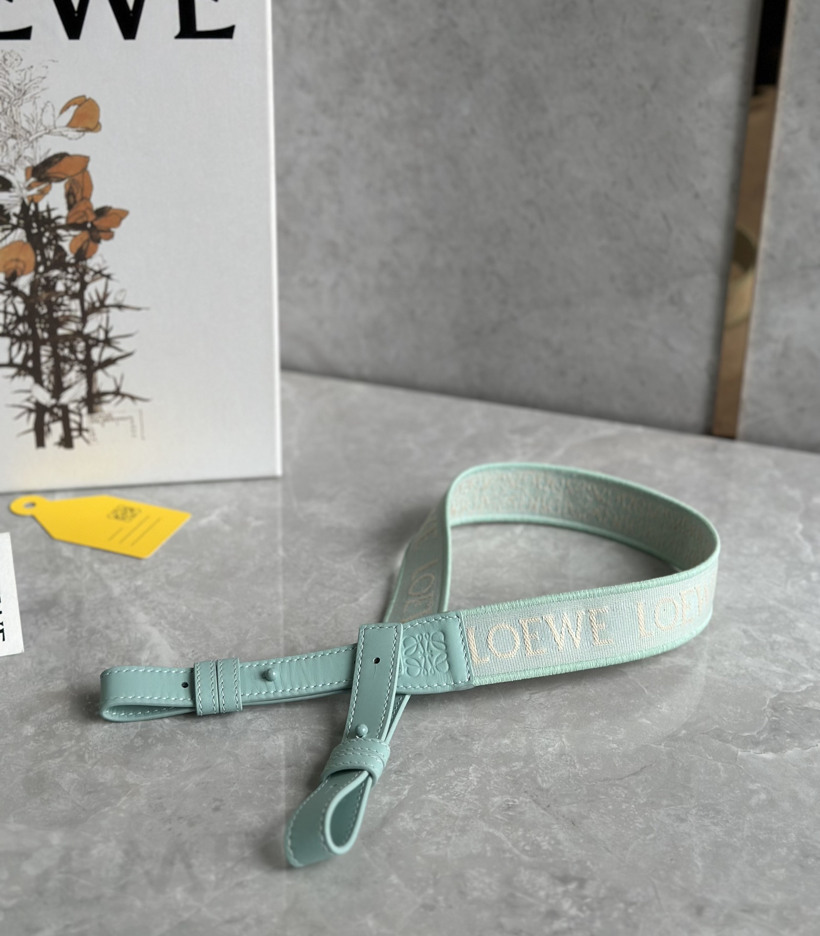 L0ew* hammock bag-19.5*14.4*20.8cm